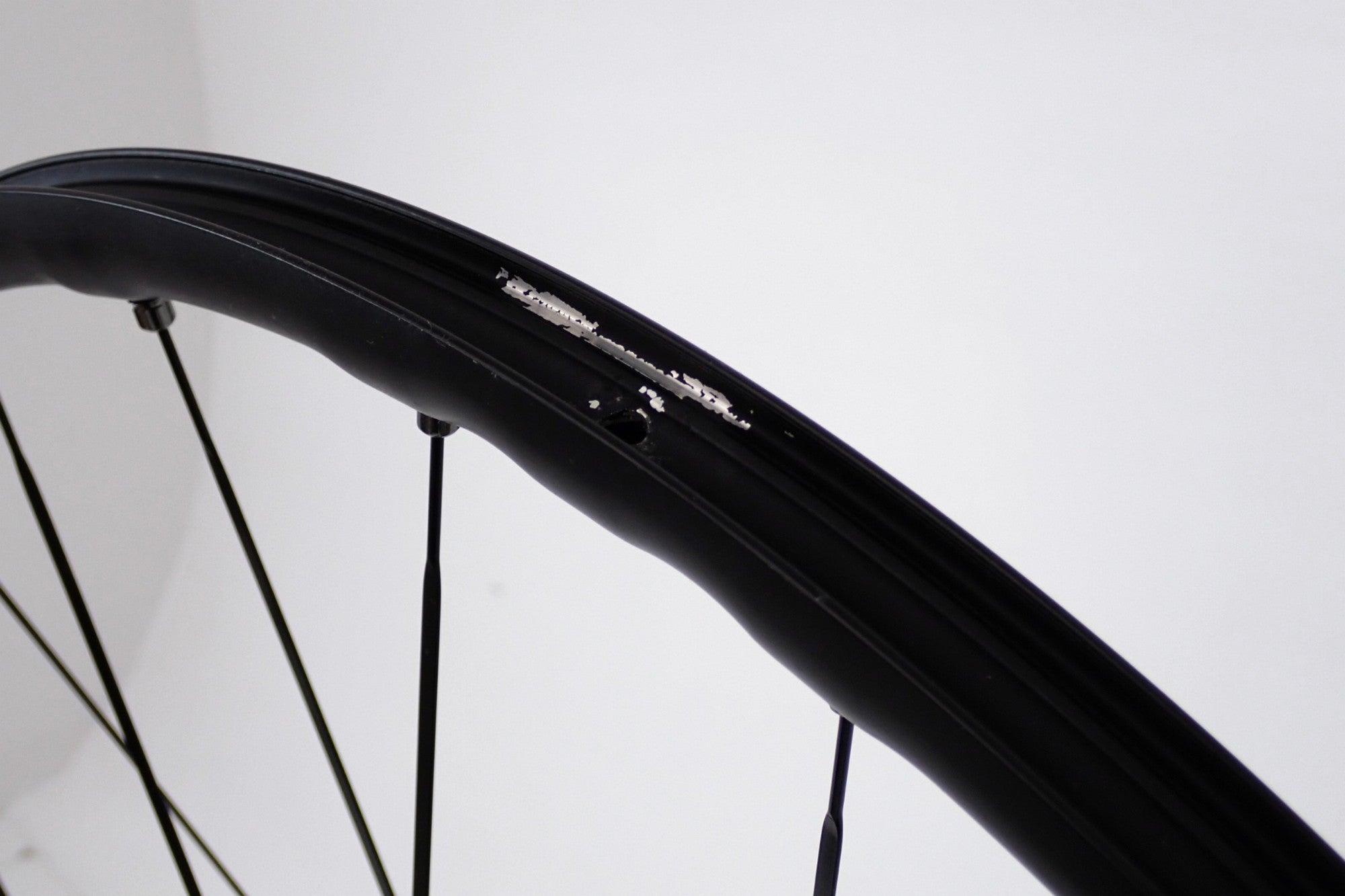 MAVIC 「マビック」 KSYRIUM ELITE UST DISC シマノ11速 ホイール