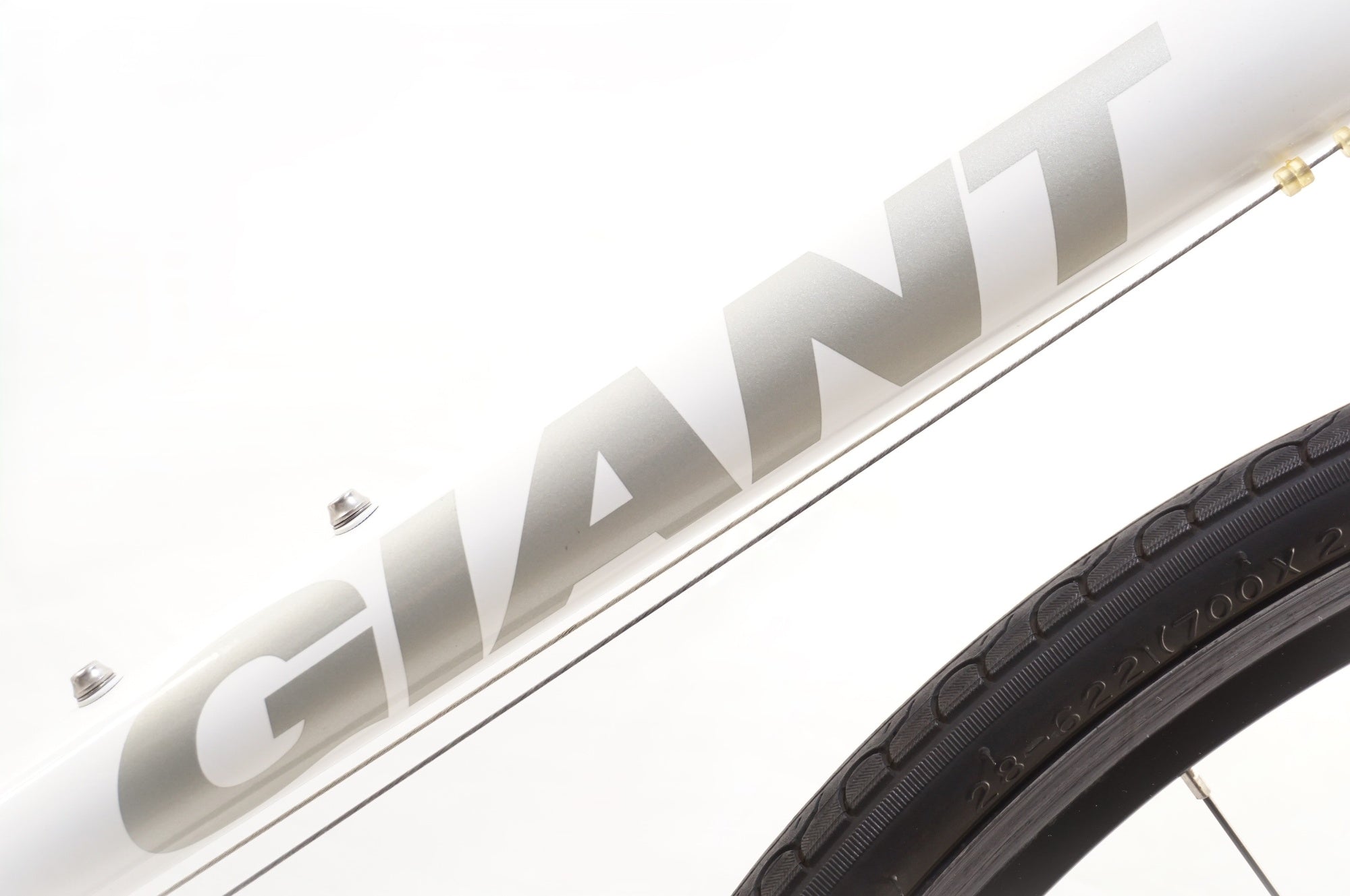 GIANT 「ジャイアント」 ESCAPE R3 2018年モデル クロスバイク / 中