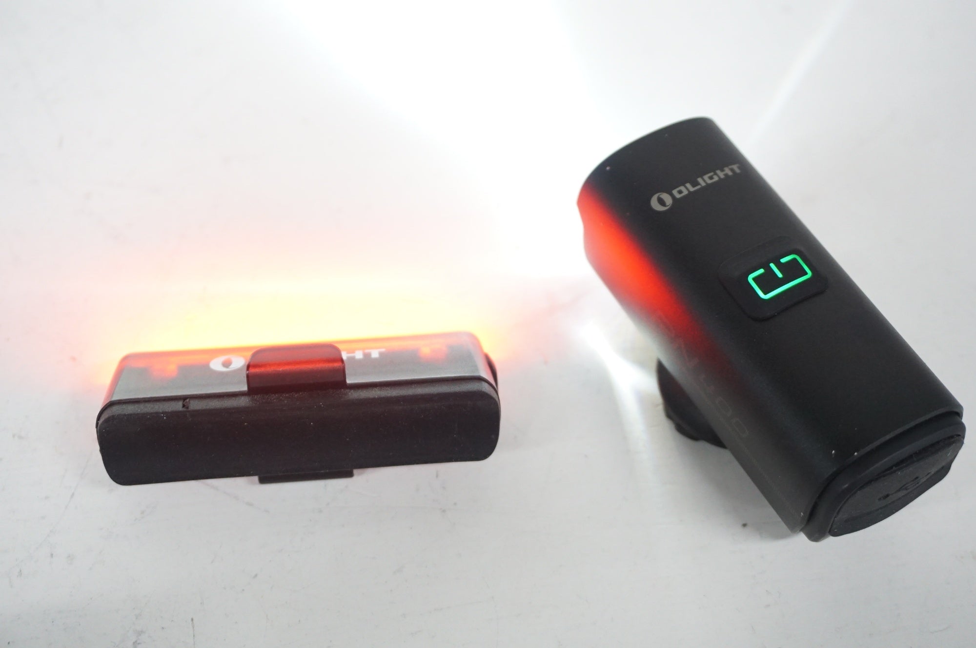 OLIGHT 「オーライト」 RN400/SEEMEE 30 ライトセット / 阪急塚口店