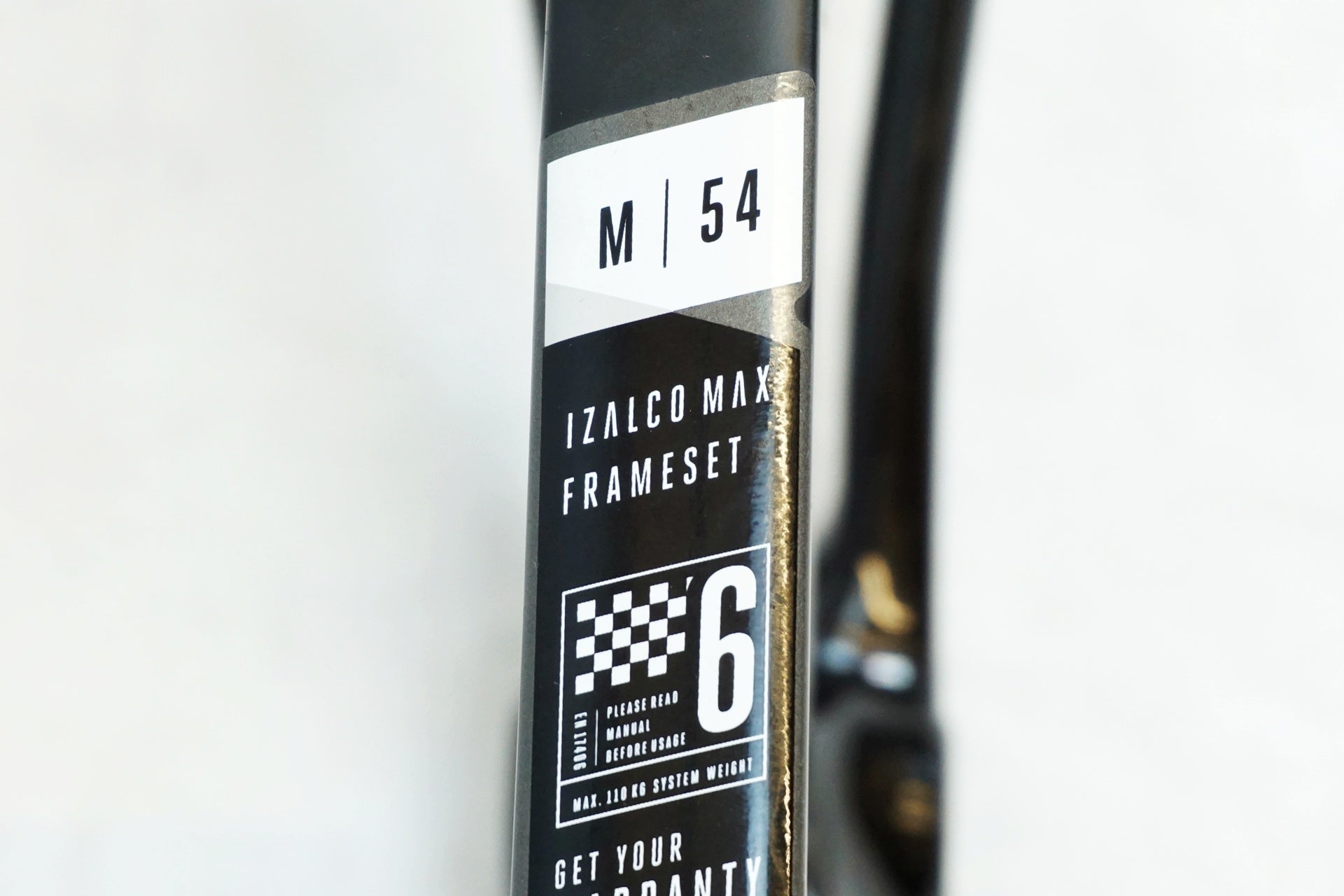 FOCUS 「フォ-カス」 IZALCO MAX DISC 9 2022年モデル フレームセット