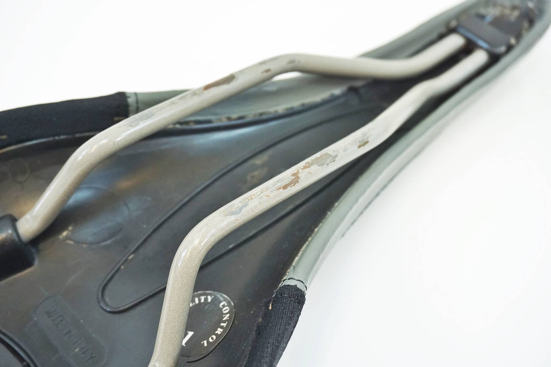 SELLE ITALIA 「セライタリア」 XO GENUINE GEL サドル / 有明ガーデン店