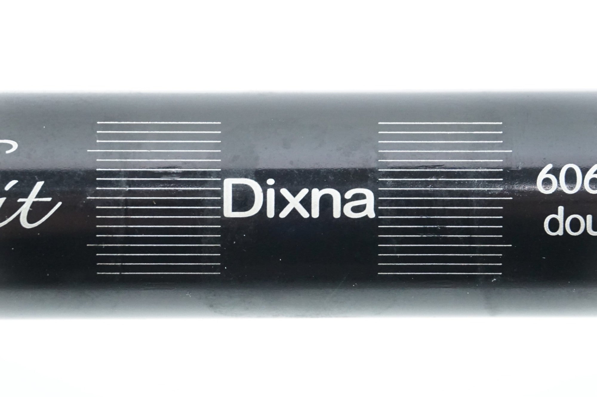DIXNA 「ディズナ」 J-FIT φ26.0 380mm ハンドル / 中目黒店