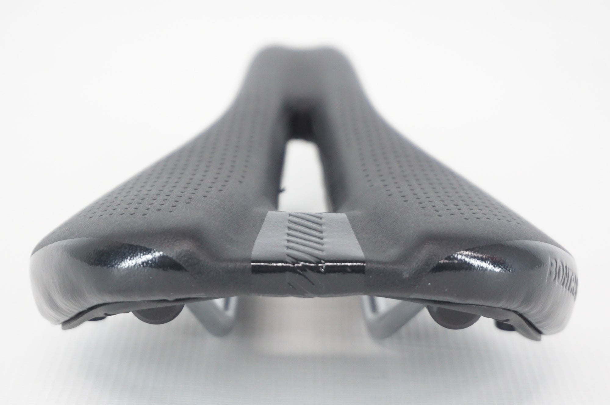 BONTRAGER 「ボントレガー」 MONTROSE COMP サドル / 阪急塚口店