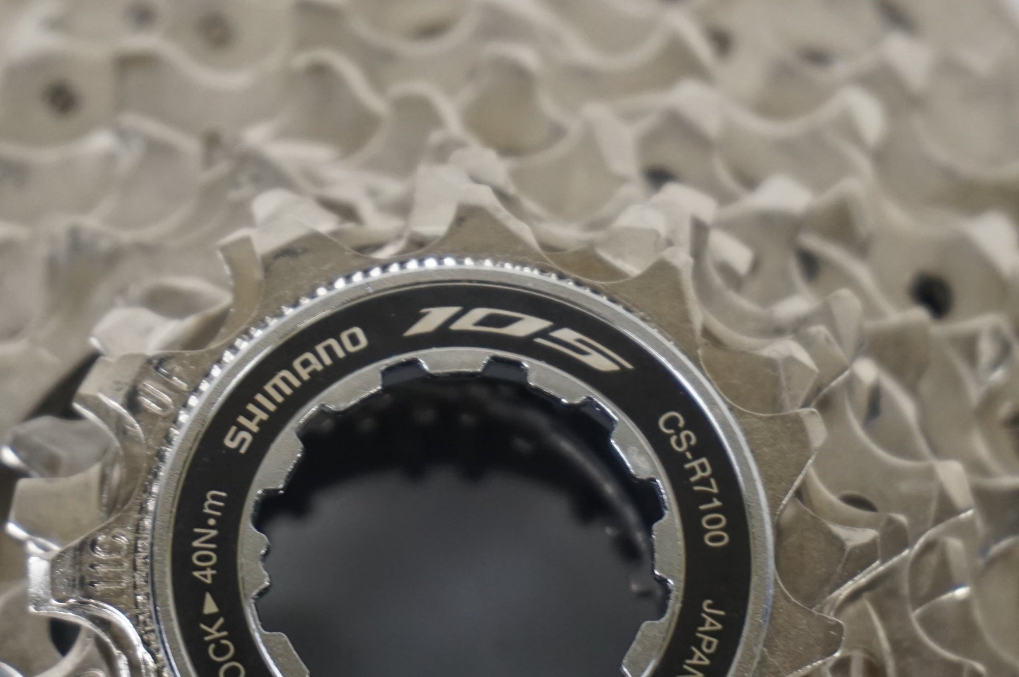 SHIMANO 「シマノ」 105 CS-R7100 11-34T スプロケット / 大宮店