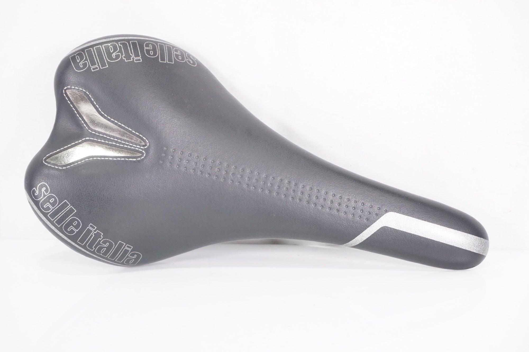 SELLE ITALIA 「セライタリア」 SLR TITANIUM サドル / AKIBA店