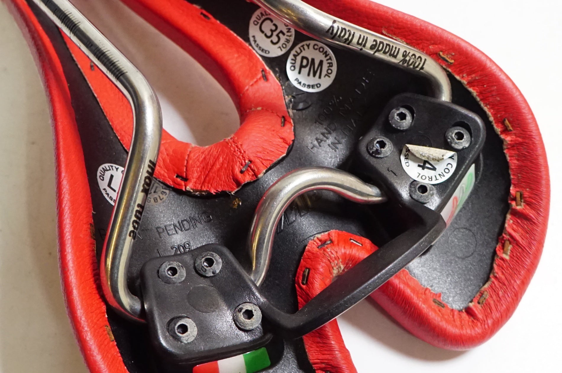 SELLE SMP 「セラ エスエムピー」 DRAKON サドル / 熊谷本店