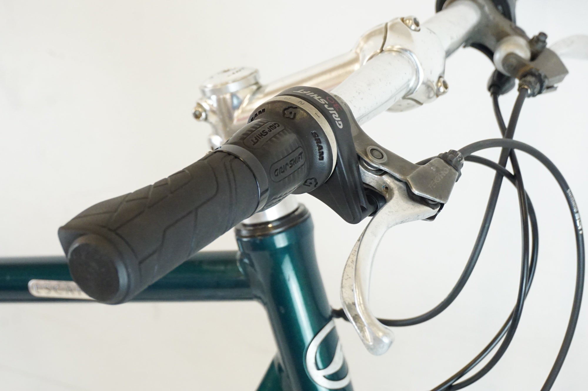 GIANT 「ジャイアント」 ESCAPE R3 2010年モデル クロスバイク / 浜松店