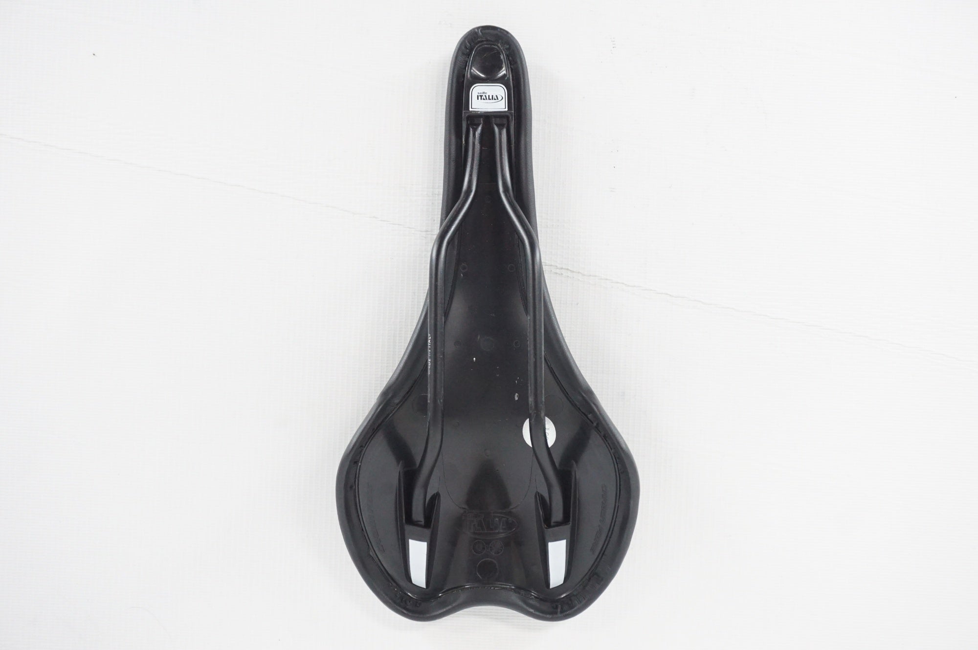 DE ROSA 「デローザ」 SELLE ITALIA SLR サドル / 阪急塚口店