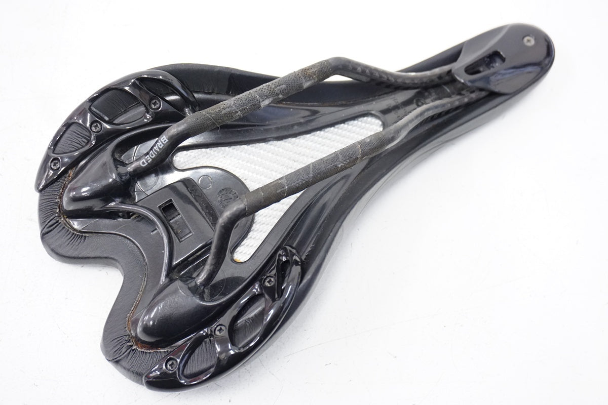 激レア fizik フィジーク サドル ROAD ロード fi'zi:k ( フィジーク ) サドル AERIS SD R3 KIUM ( アエリス ショート