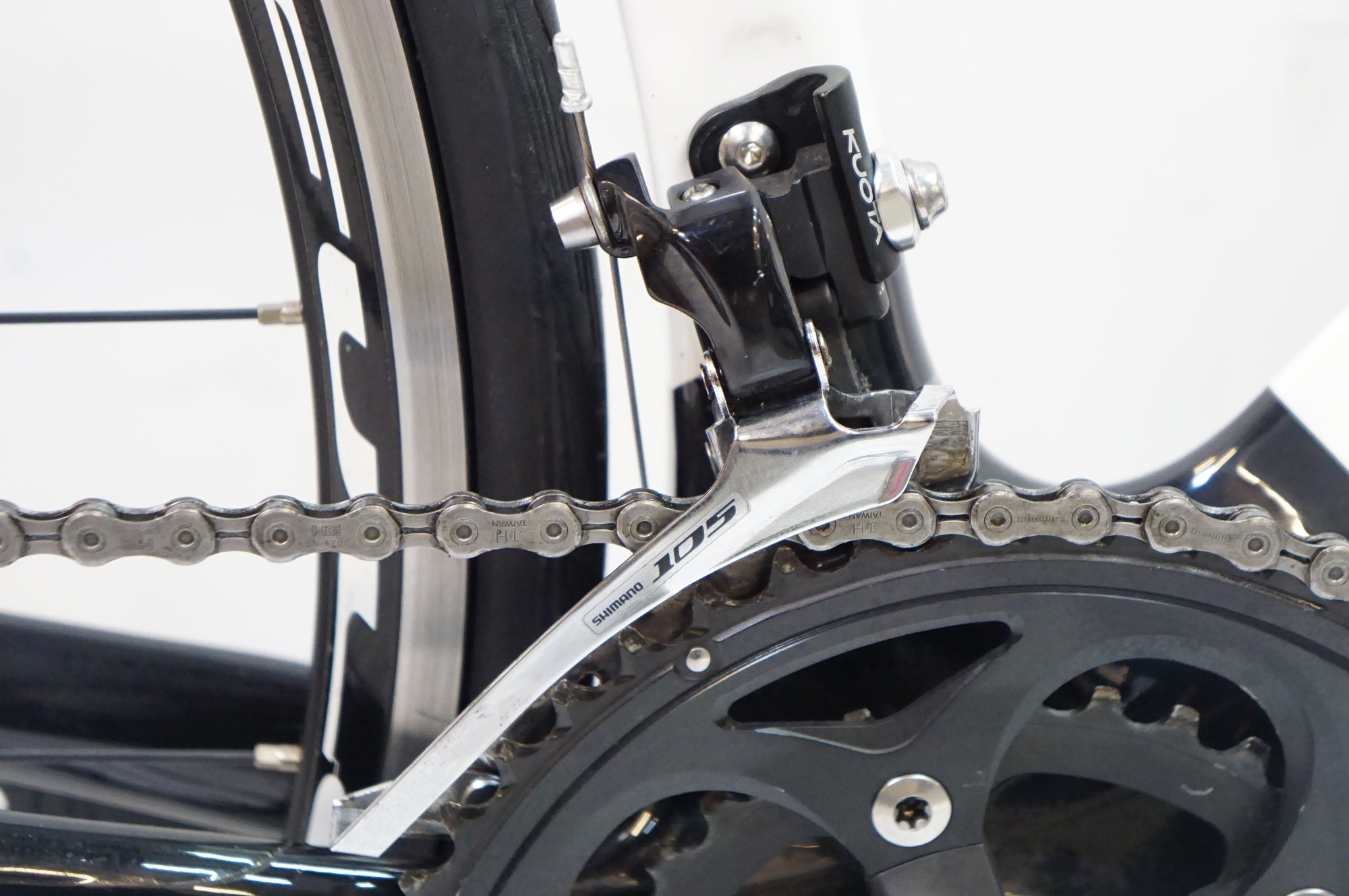 KUOTA 「クオータ」 KHARMA RACE 105 2012年モデル ロードバイク