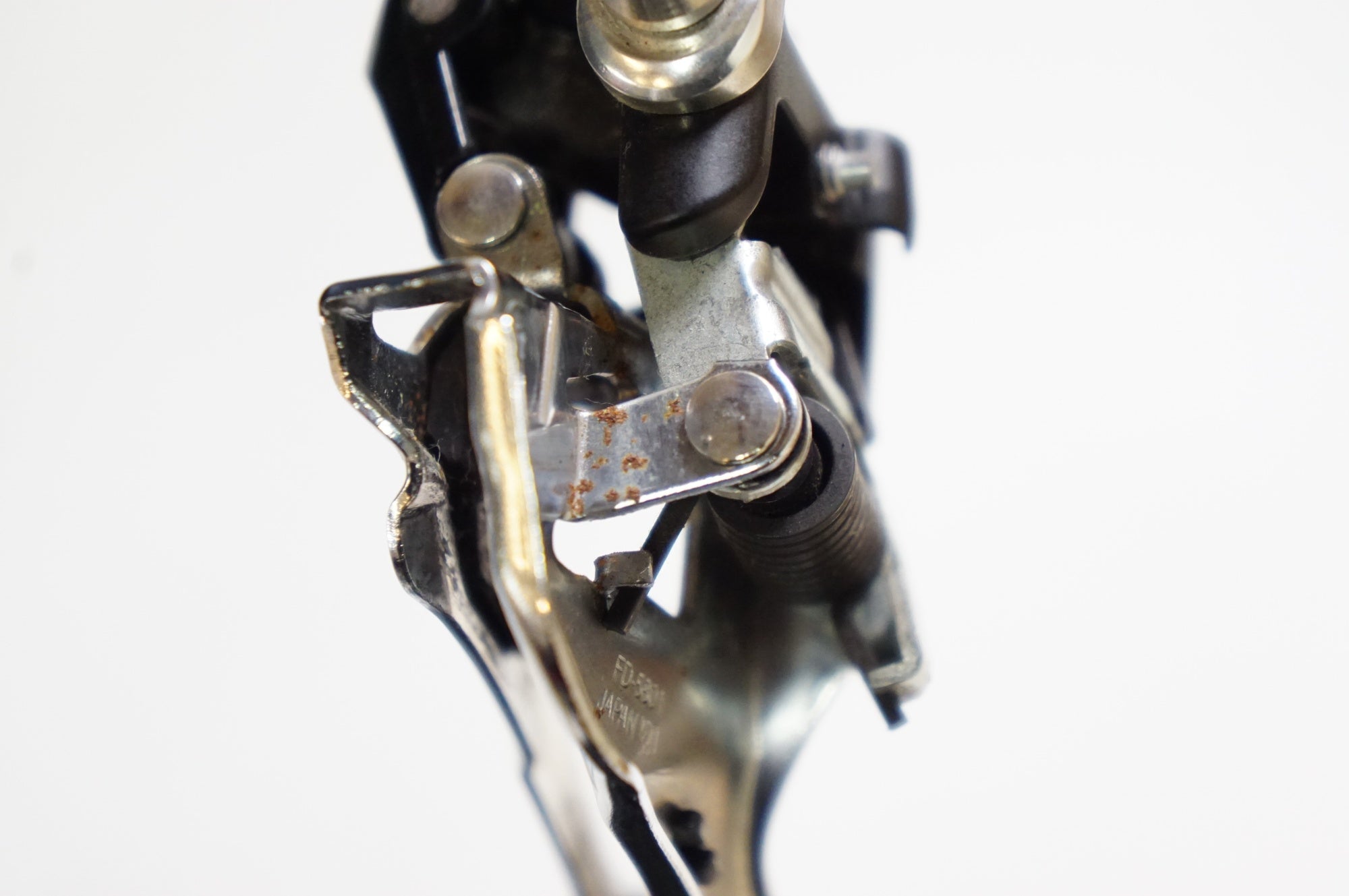 SHIMANO 「シマノ」 105 FD-5801 フロントディレイラー / 熊谷本店