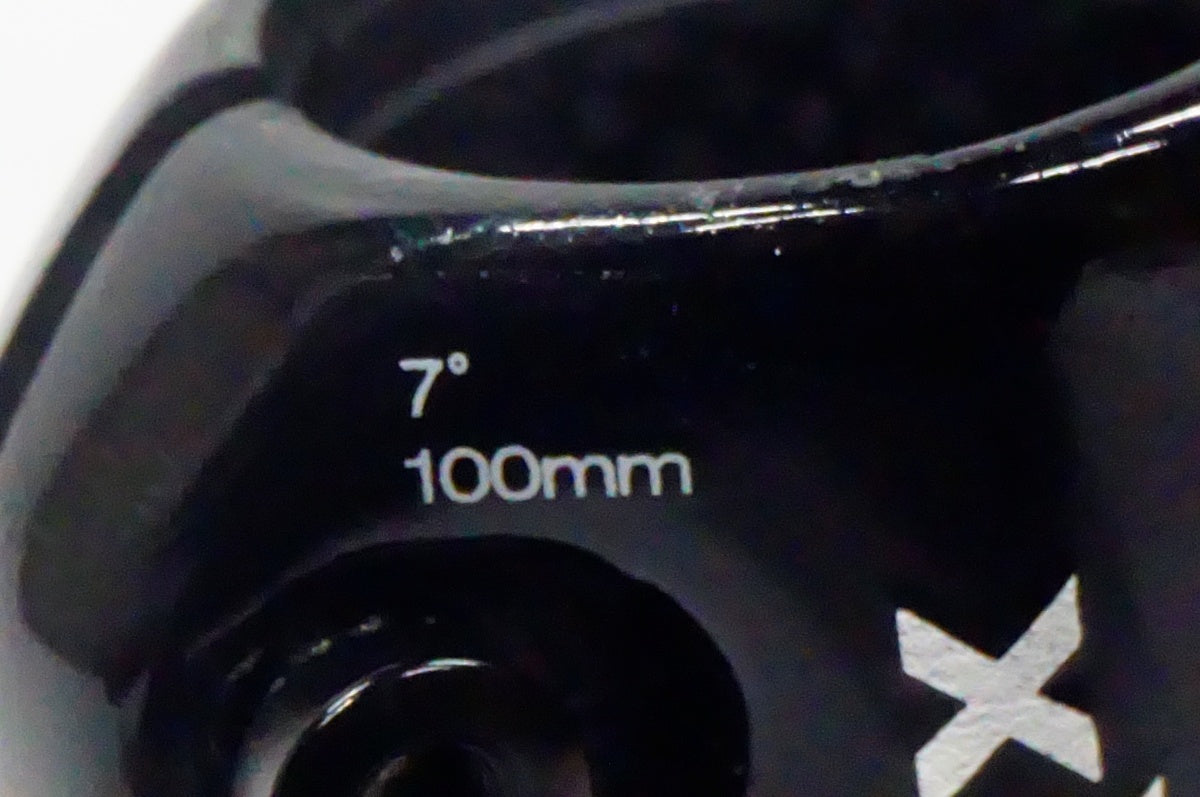 BONTRAGER 「ボントレガー」 XXX 幅420mm ステム長100mm ステム一体型ハンドル / 名古屋大須店