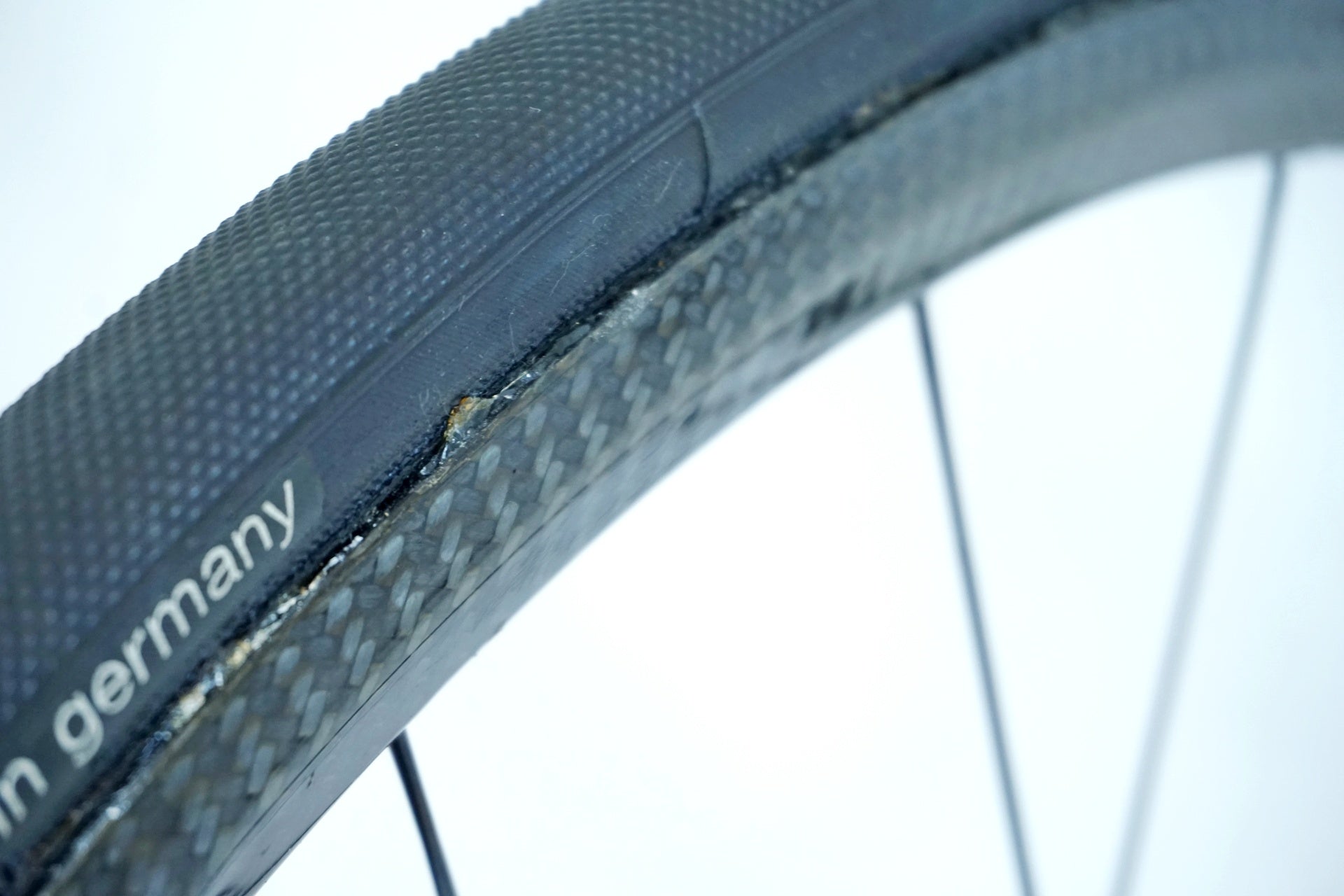 AX-LIGHTNESS 「エーエックスライトネス」 ULTRA25T シマノ12s