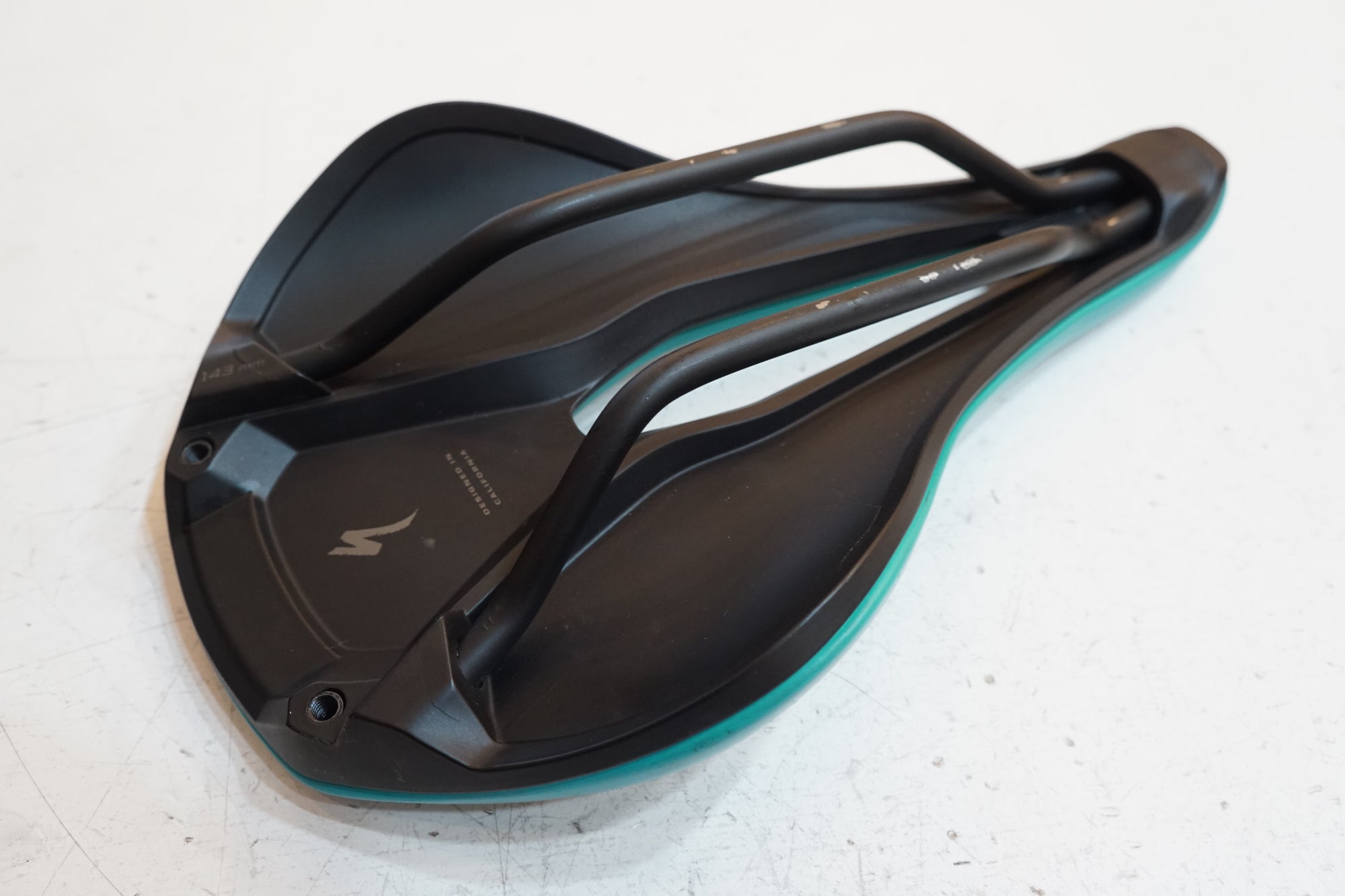 SPECIALIZED 「スペシャライズド」 POWER EXPERT SADDLE 143mm