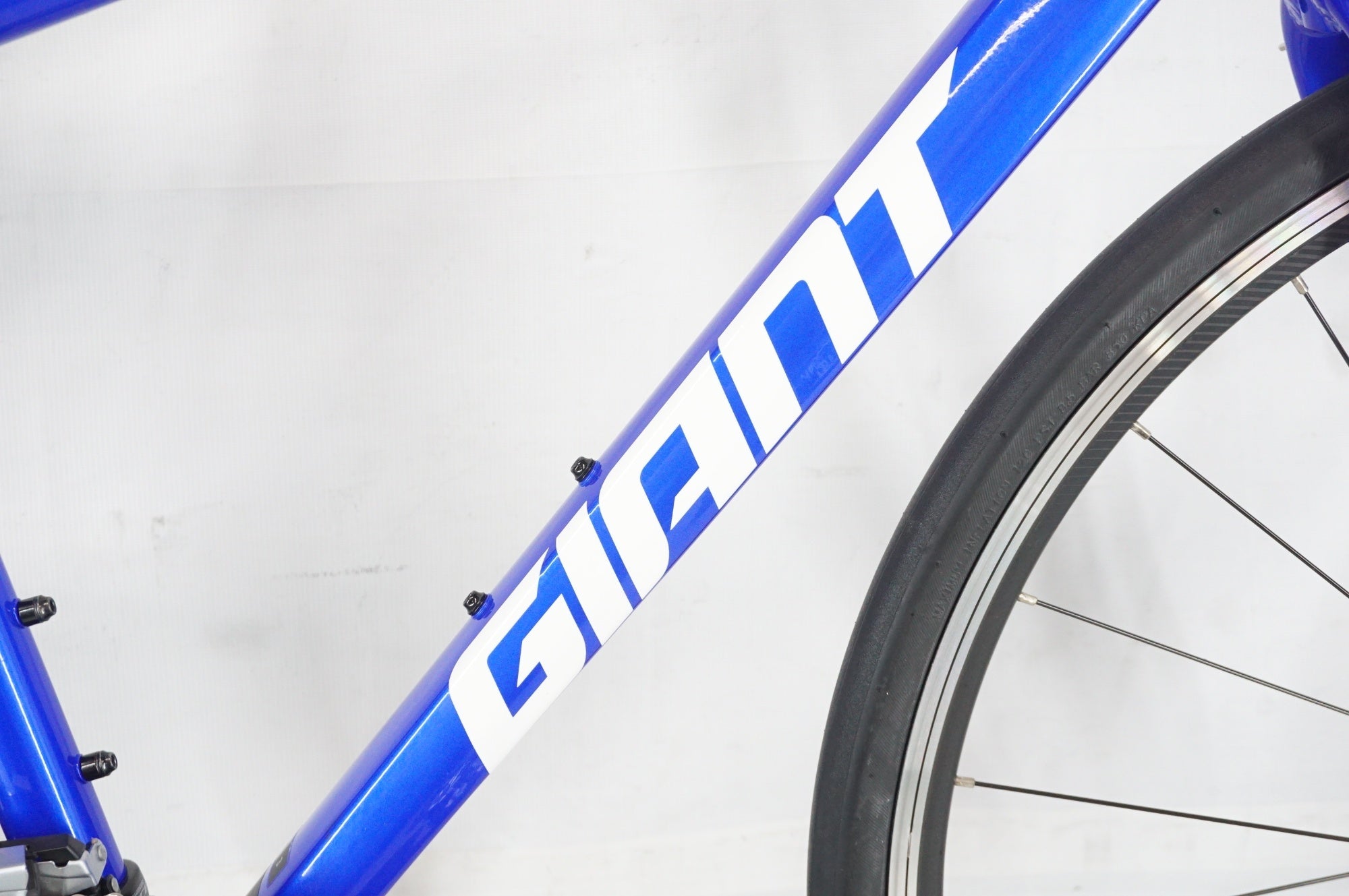 GIANT 「ジャイアント」 ESCAPE RX3 2020年モデル クロスバイク / バイチャリ阪急塚口店　rc_ITZU1HJJX6LS_TDCT GIANT 「ジャイアント」 ESCAPE RX3 2020年モデル クロスバイク / 阪急