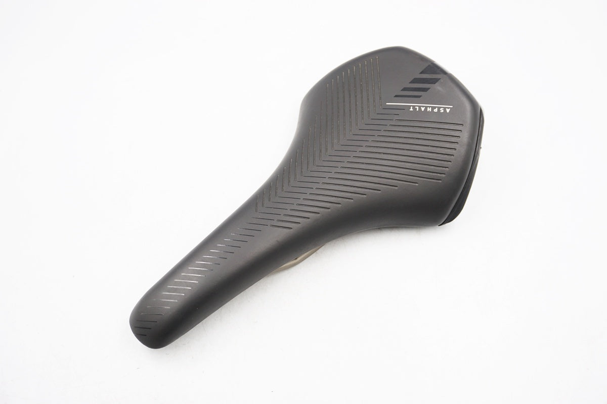 SELLE ROYAL 「セラロイヤル」 ASPHALT サドル / 奈良店