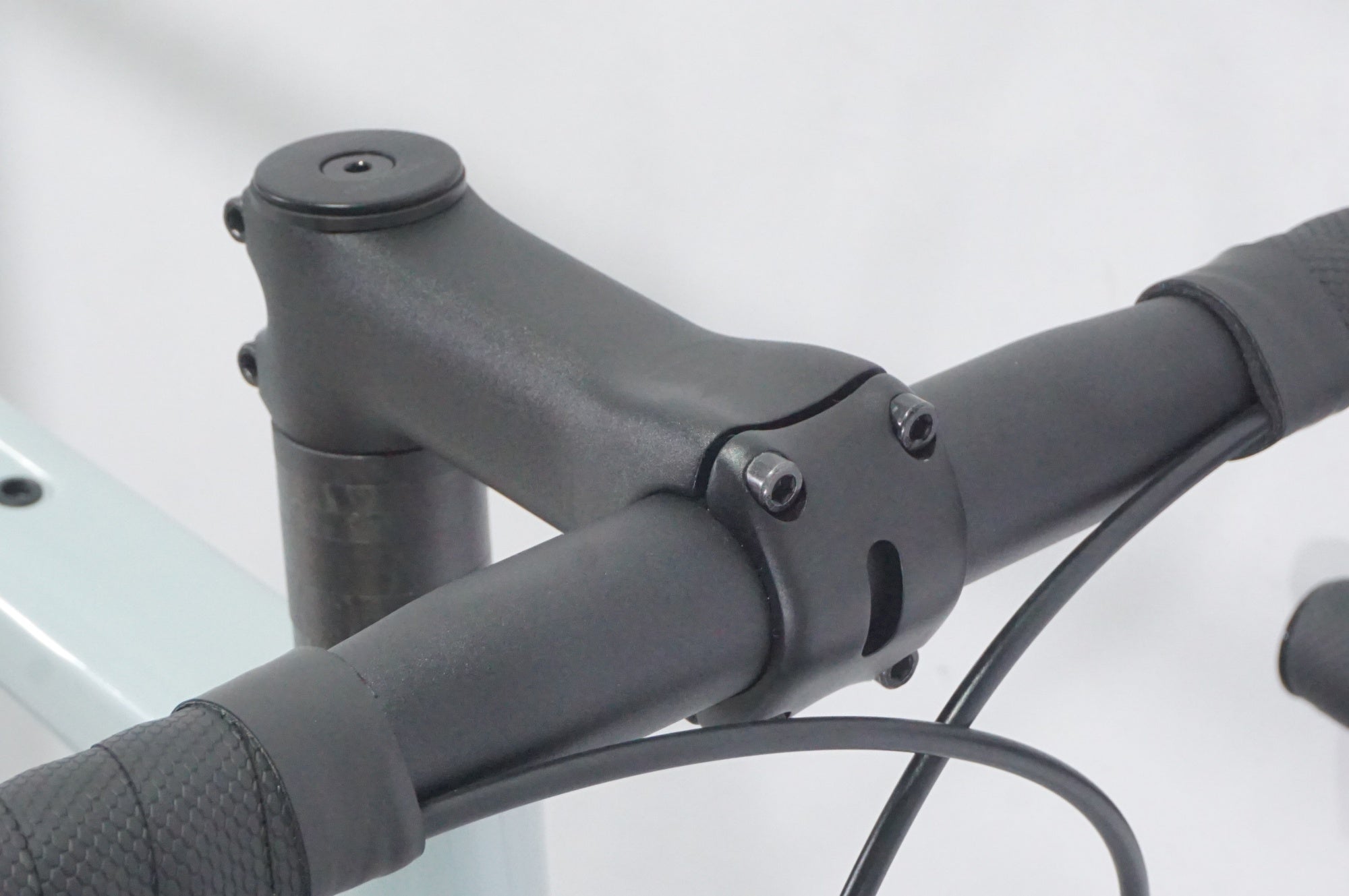 CERVELO 「サーベロ」 CALEDONIA 2025年モデル ロードバイク / AKIBA店