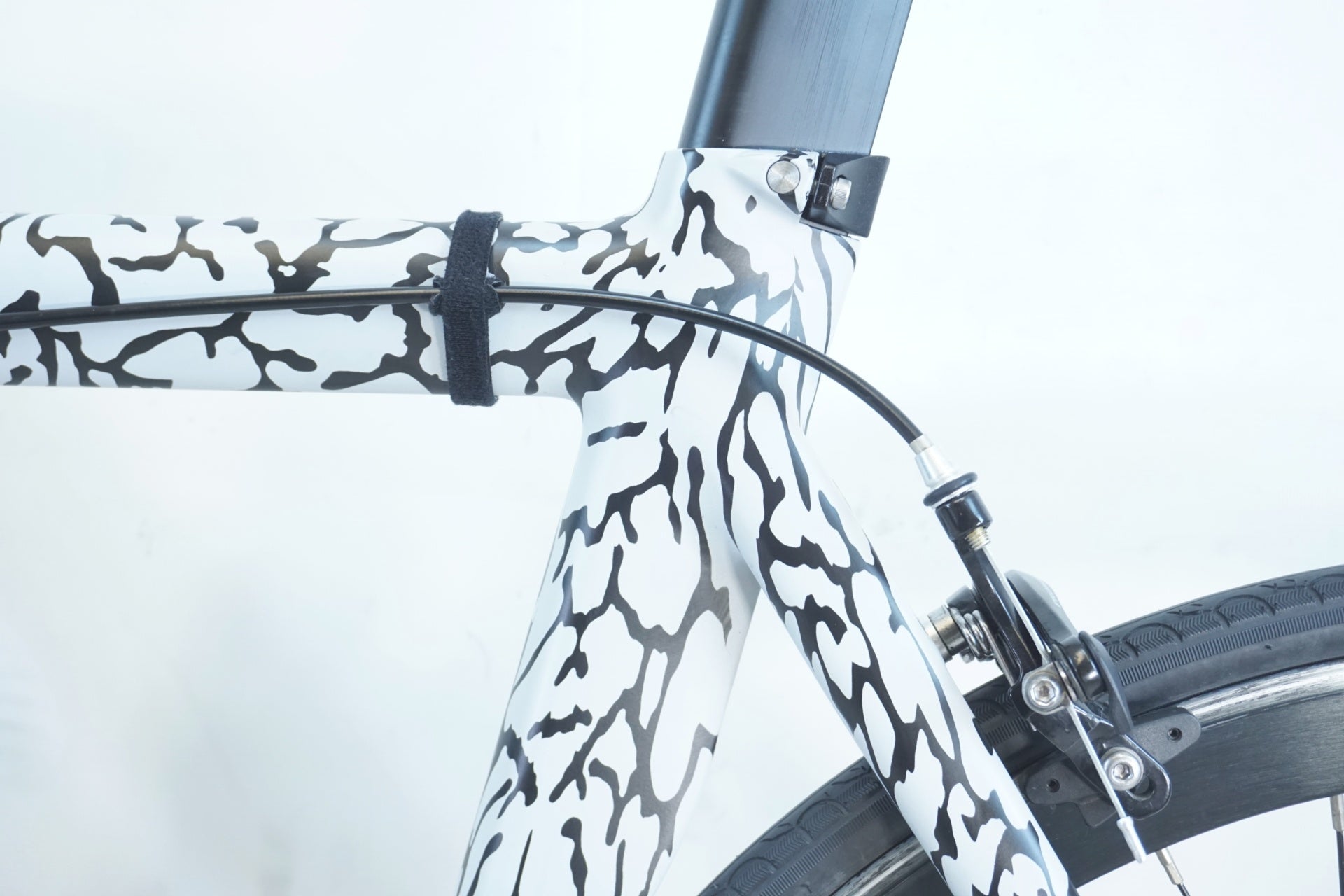 【猫富士様用：運賃込】LEADER735 ピストバイク マーブル×ラメ LEADER BIKES 「リーダーバイク」 735TR ATOMS 2019年モデル ピスト