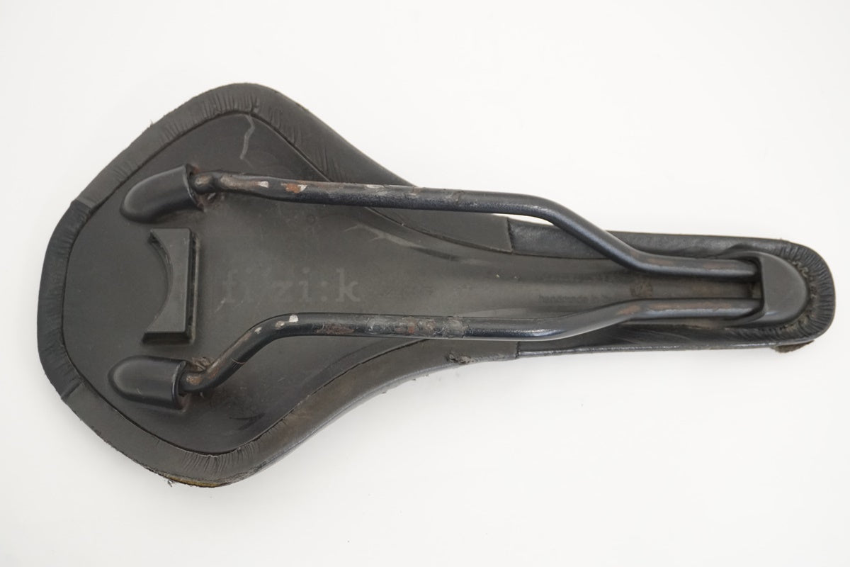 FIZIK 「フィジーク」 ANTARES サドル / 京都八幡店 ｜ バイチャリ公式