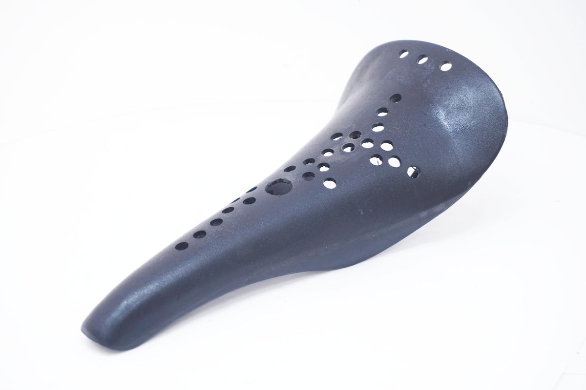 KASHIMAX 「カシマックス」 AERO サドル / 大阪美原北インター店