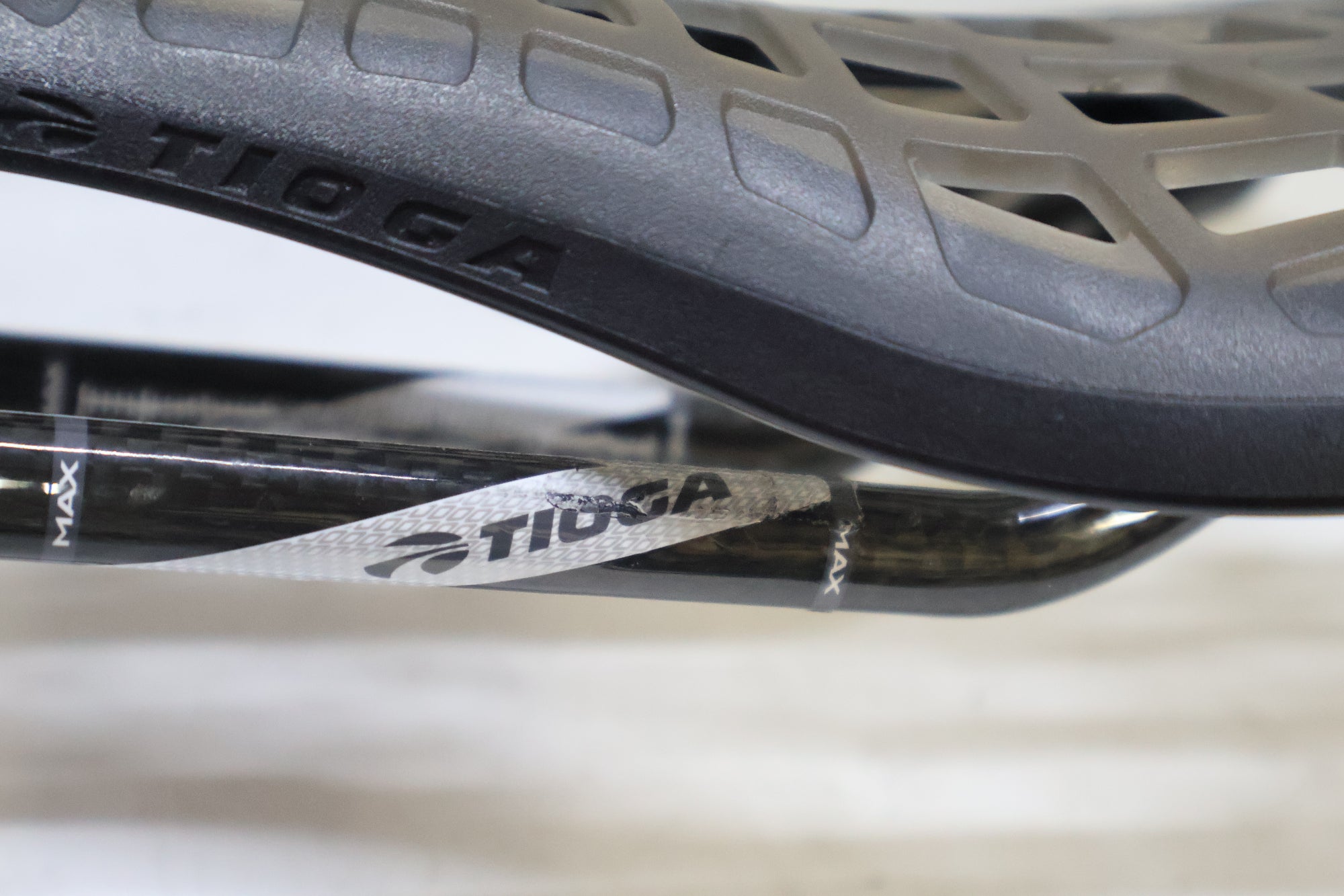 TIOGA 「タイオガ」 SPYDER TWINTAIL2 カーボンレール サドル / 高知店