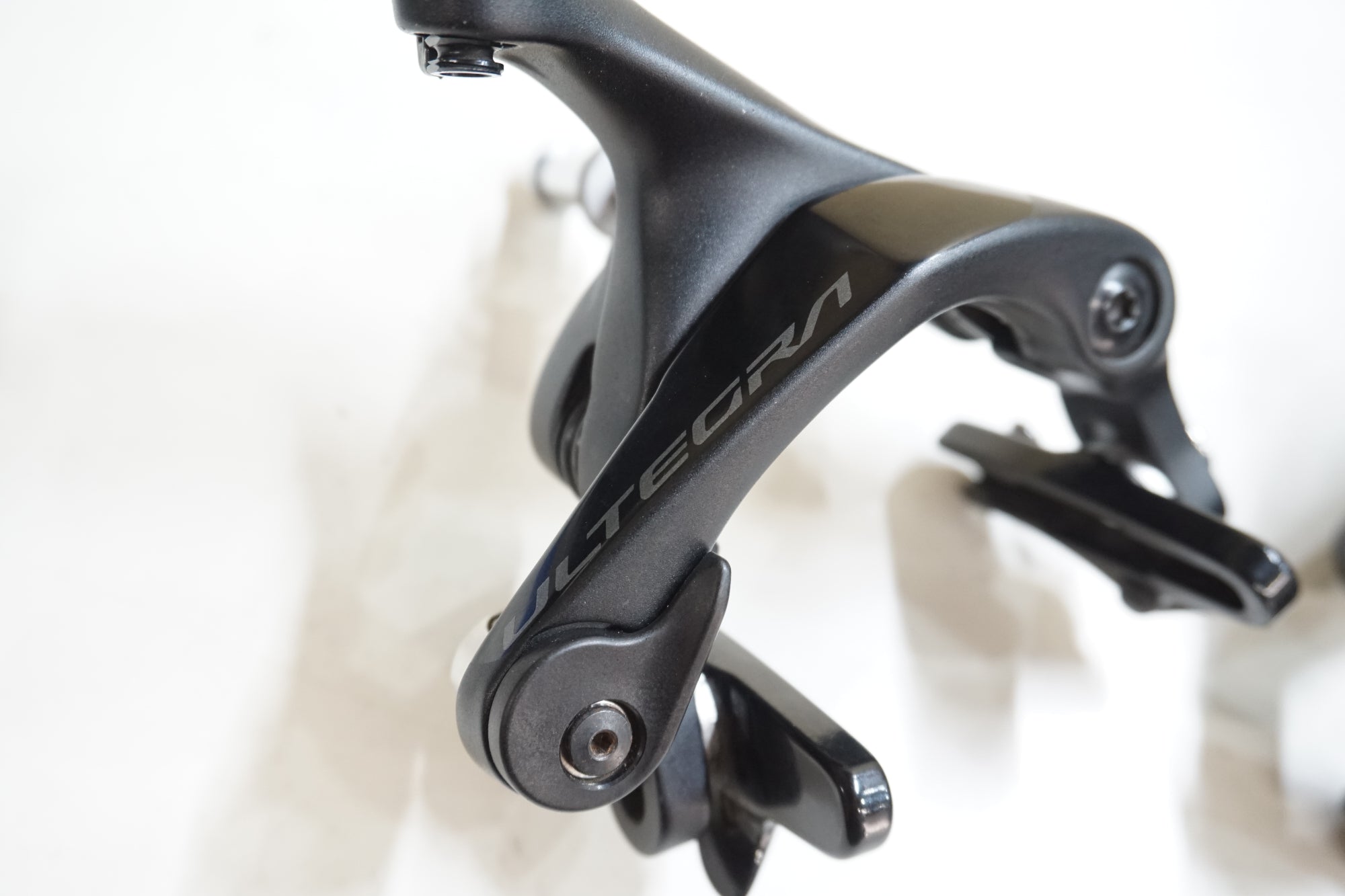 SHIMANO 「シマノ」 ULTEGRA BR-R8100 キャリパーブレーキセット