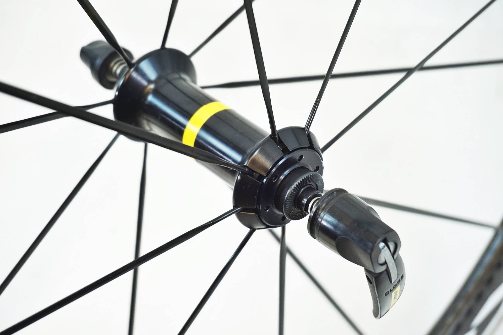 MAVIC 「マヴィック」 COSMIC PRO CARBON SHIMANO 11s ホイールセット / 有明ガーデン店