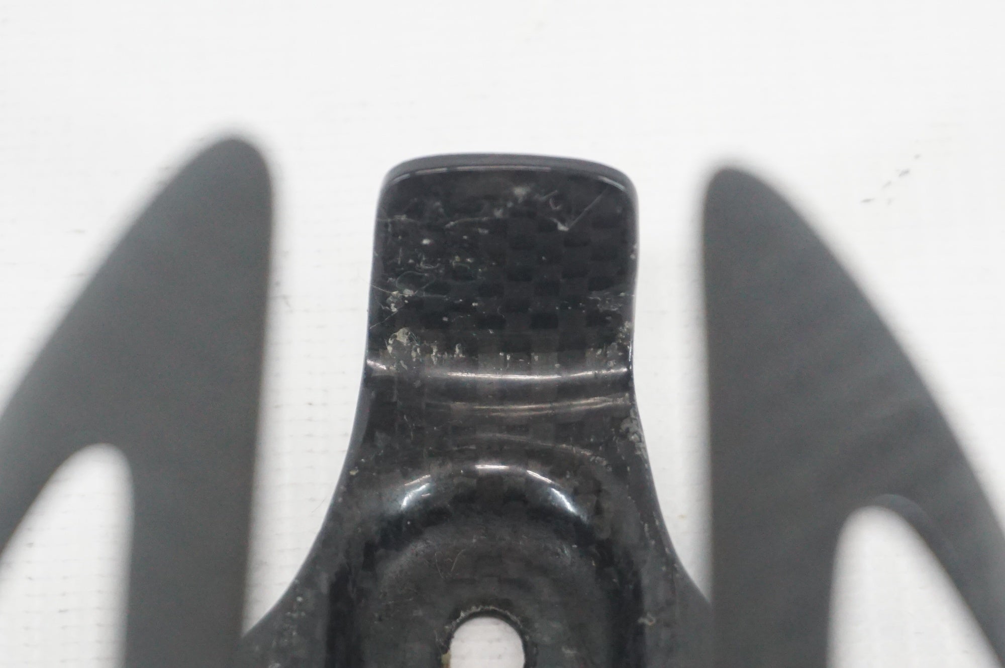 TNI 「ティーエヌアイ」 カーボンボトルケージ / 阪急塚口店