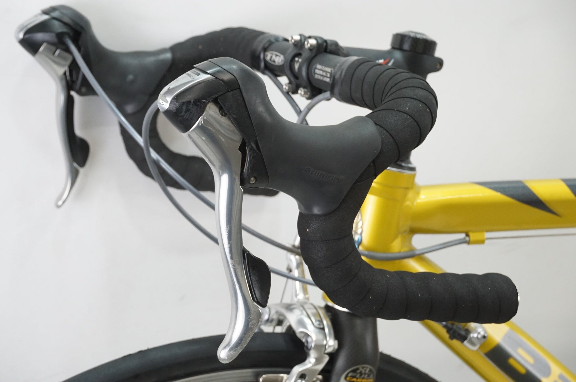 BIANCHI 「ビアンキ」 EV3 ALU CARBON 2004年モデル ロードバイク