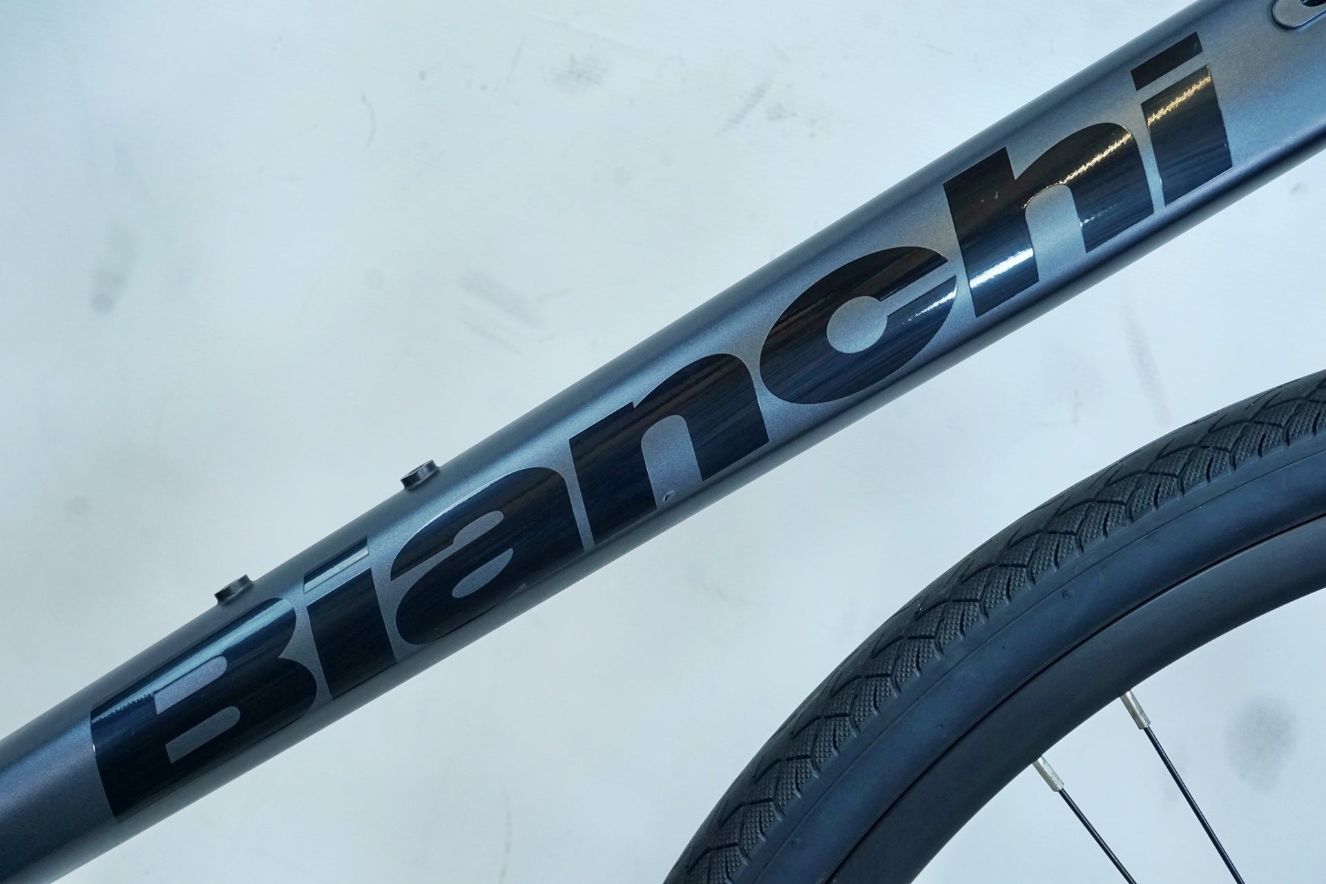 BIANCHI 「ビアンキ」 C-SPORT 2 DISC 2023年モデル クロスバイク / 有明ガーデン店