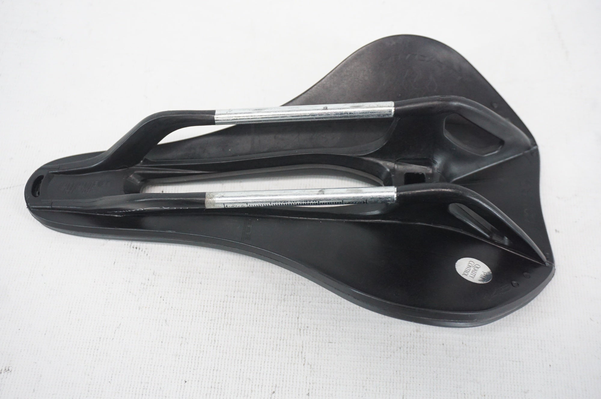 SELLE ITALIA 「セライタリア」 MODEL X GREENTECH サドル / 阪急塚口店