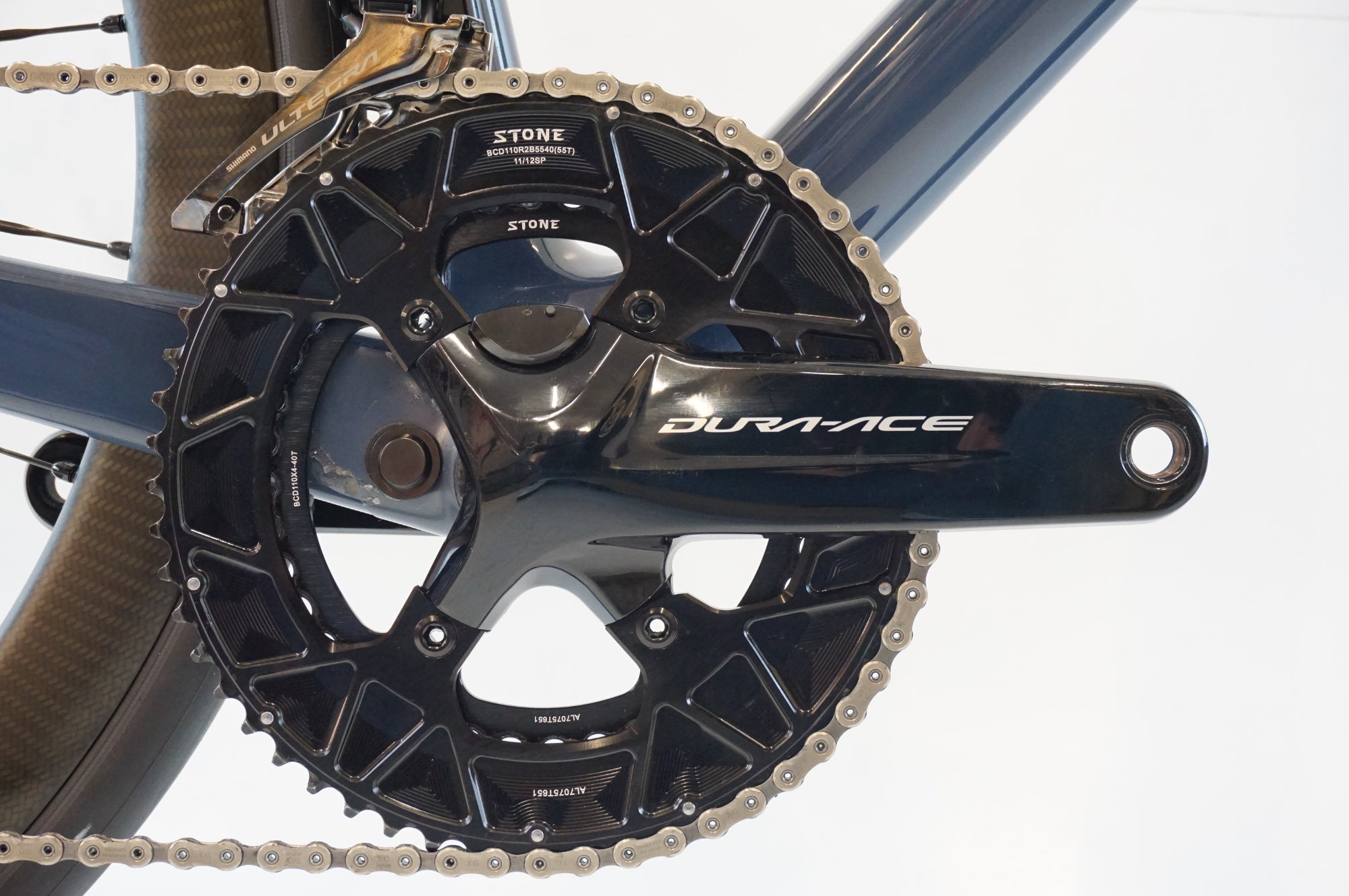 FOCUS 「フォーカス」 IZALCO MAX DISC 2024年モデル ロードバイク