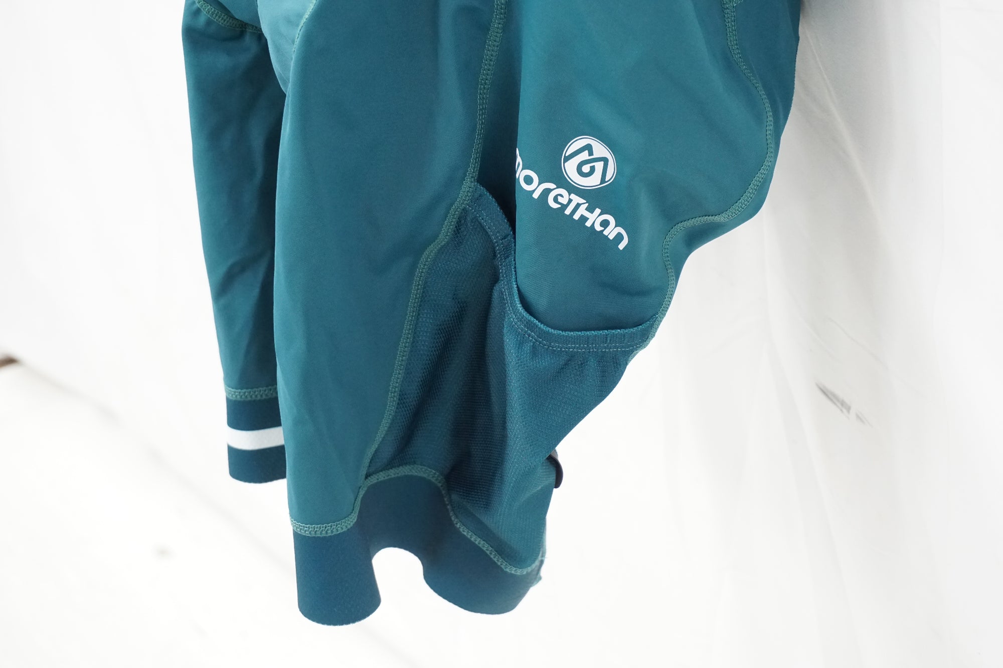 MORETHAN 「モアザン」 2XLサイズ ビブショーツ / 奈良店