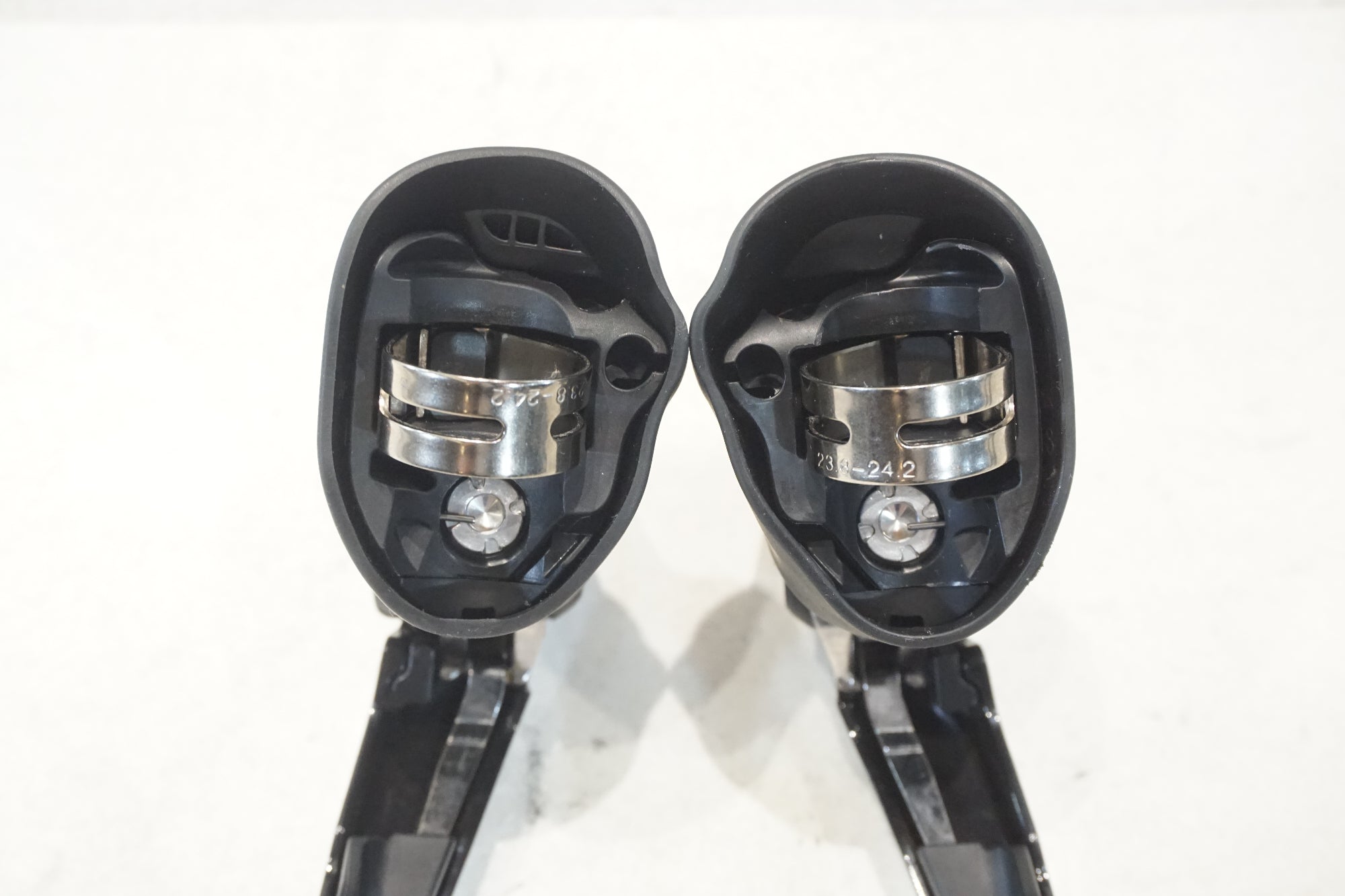 SHIMANO 「シマノ」 105 ST-5800 デュアルコントロールレバー