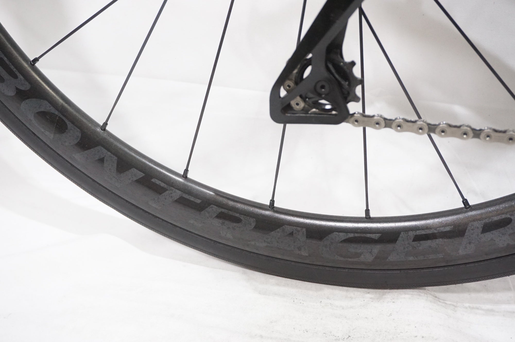 TREK 「トレック」 MADONE SLR9 GEN8 2025年モデル ロードバイク / AKIBA店
