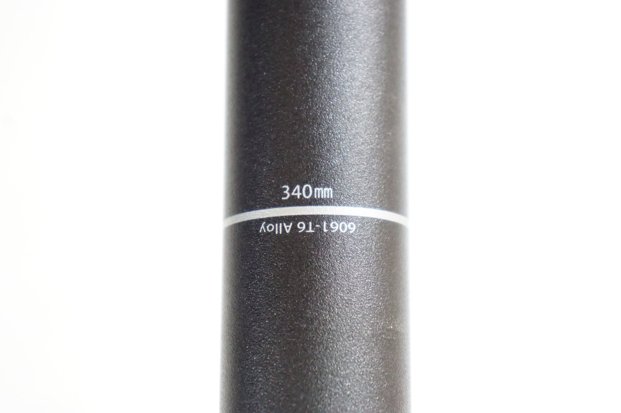 DIXNA 「ディズナ」 J-FIT EVERSION 2 φ31.8 340mm ハンドル / 熊谷本店