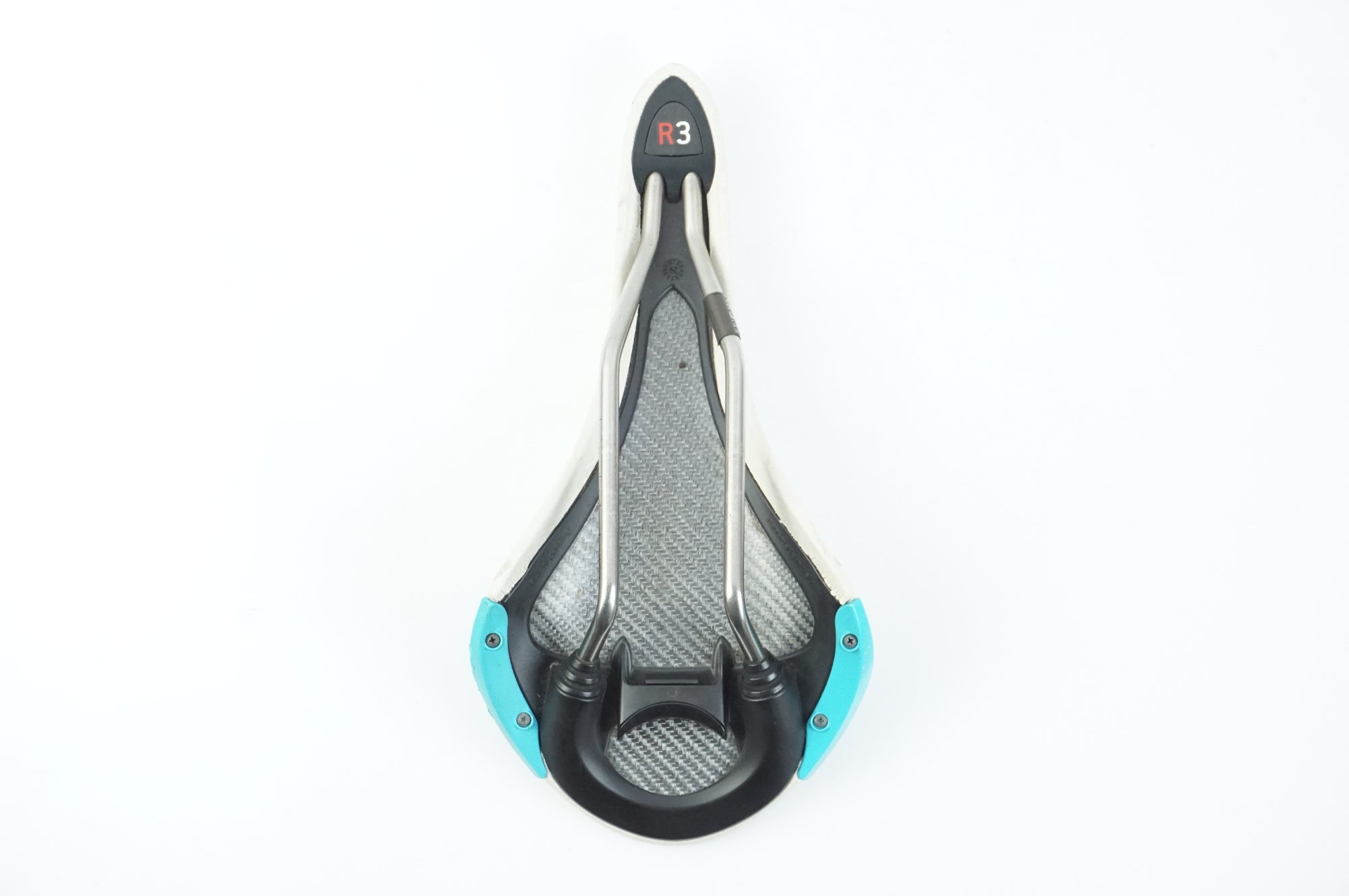 FIZIK 「フィジーク」 ALIANTE R3 サドル / 中目黒店