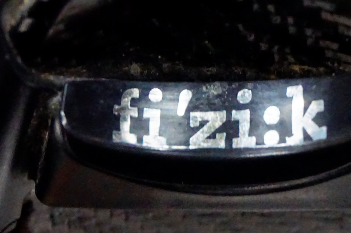 FIZIK 「フィジーク」 ARIONE R1 サドル / 名古屋大須店