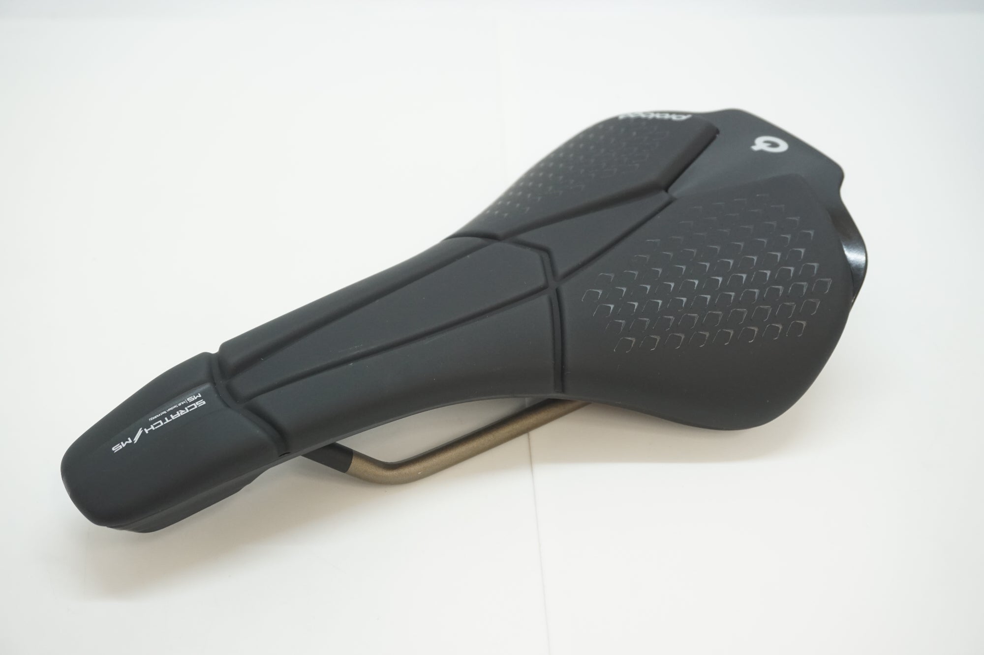 PROLOGO 「プロロゴ」 SCRATCH MS サドル / 福岡店 ｜ バイチャリ公式