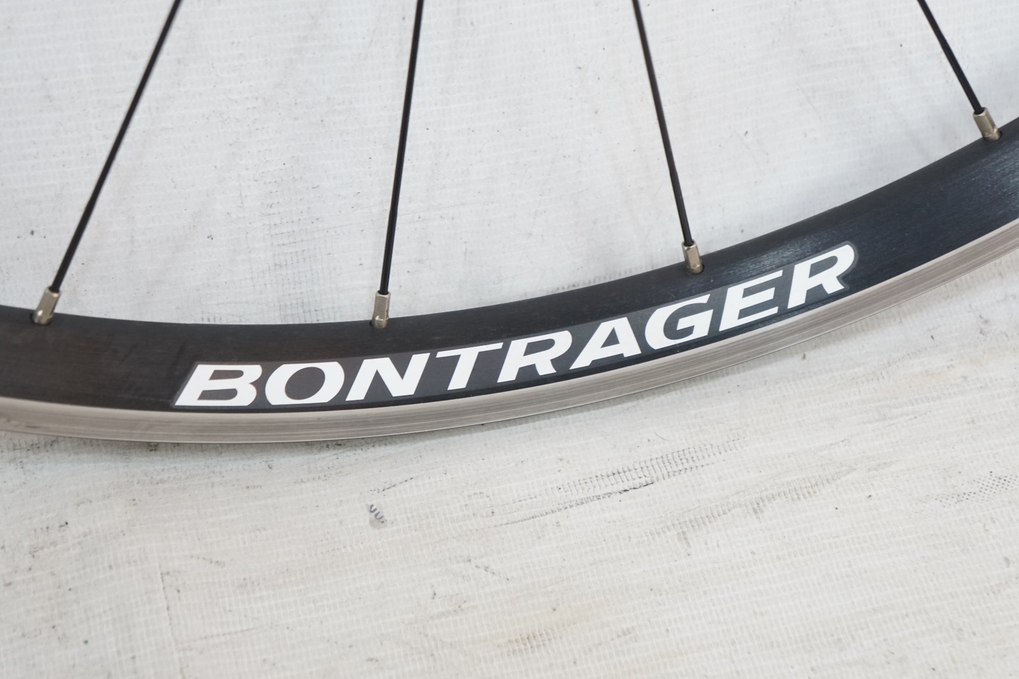 BONTRAGER 「ボントレガー」 PARADIGM TLR シマノ11速 ホイールセット / バイチャリ浦和ベース