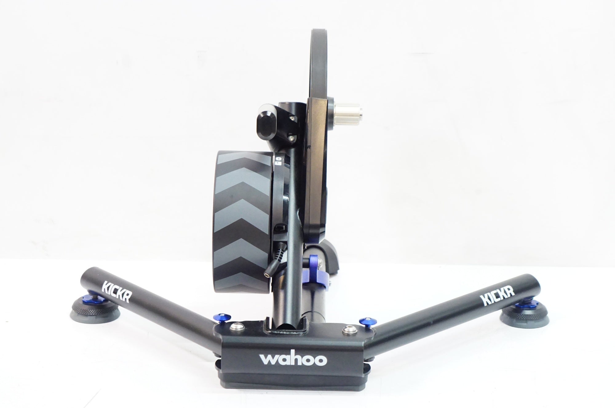 WAHOO 「ワフー」 KICKR V5 WF113 スマートトレーナー / 熊谷本店
