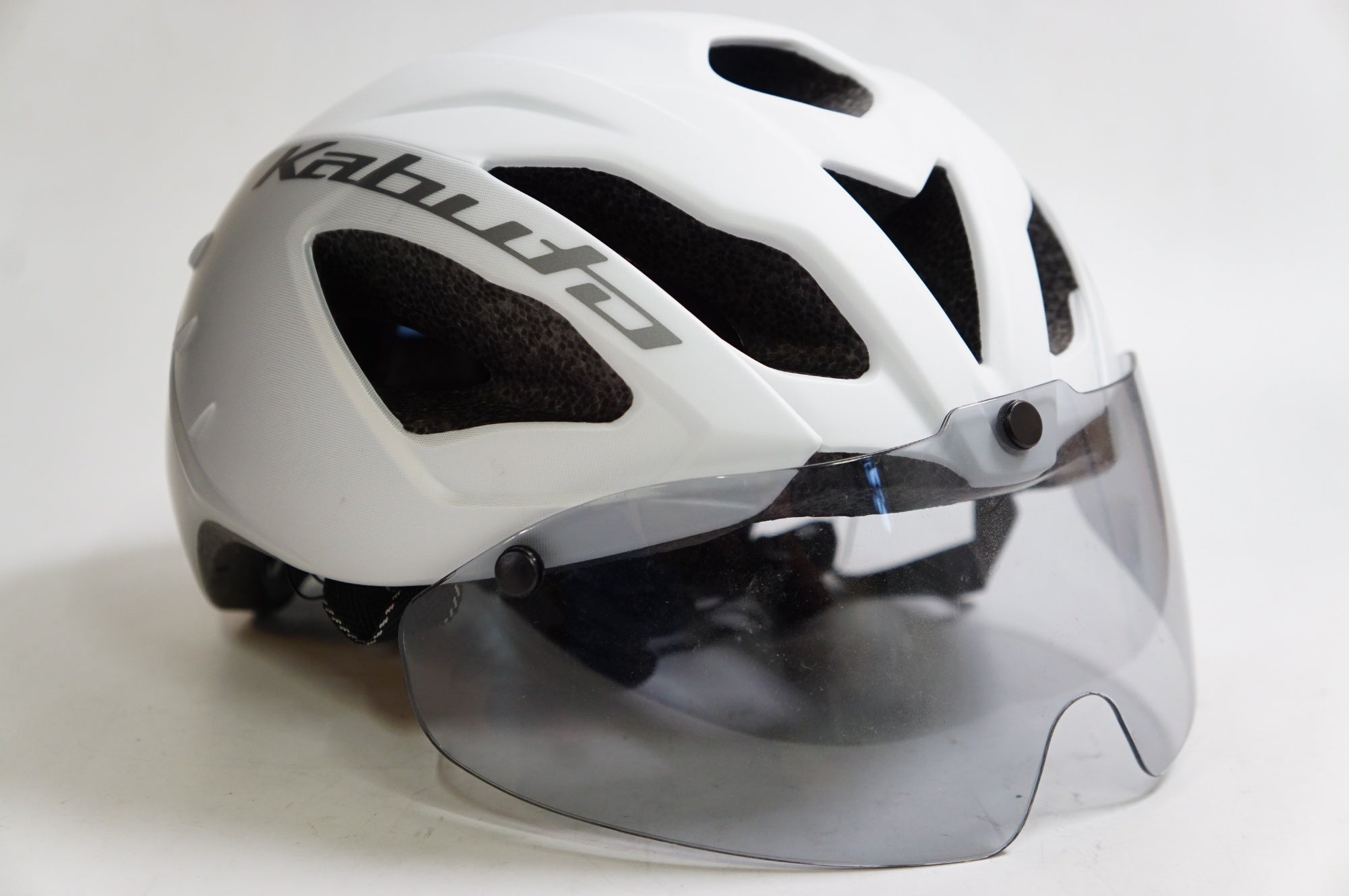 OGK KABUTO 「オージーケーカブト」 AERO-R2TR L/XLサイズ ヘルメット / 熊谷本店