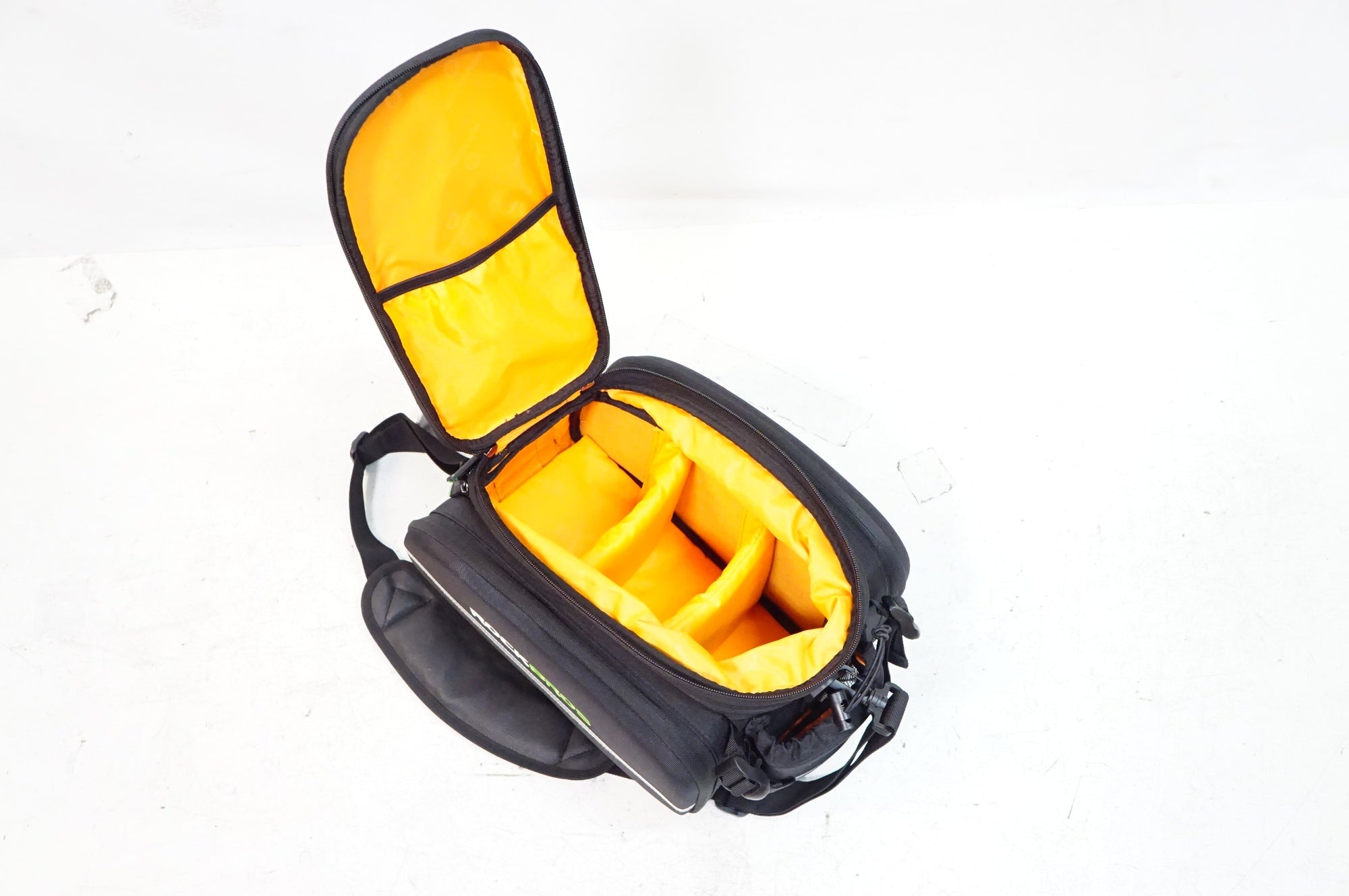 ROCKBROS 「ロックブロス」 リアキャリアバッグ / 熊谷本店