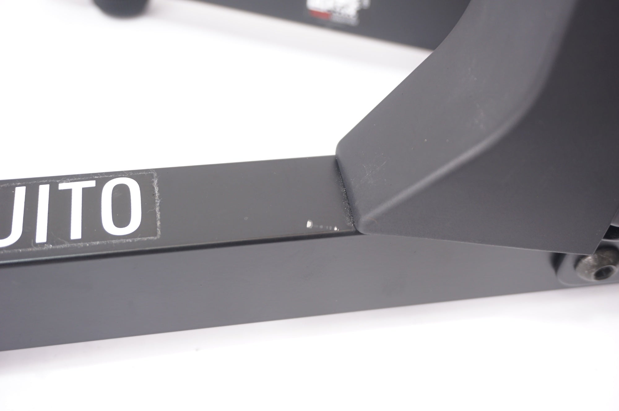 ELITE 「エリート」 SUITO スマートトレーナー / 世田谷店