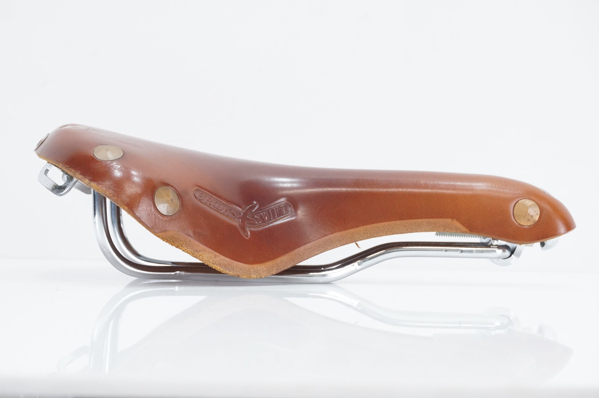 BROOKS* swift chrome (honey) - BLUE LUG ONLINE STORE