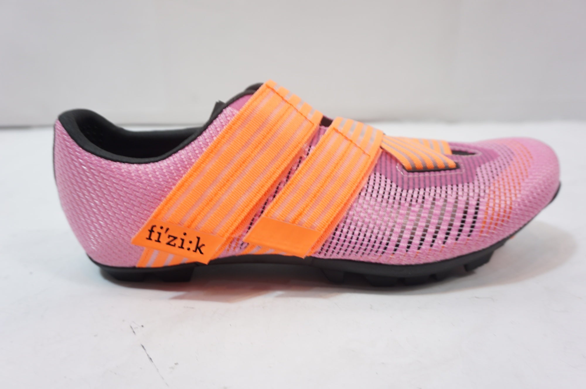 FIZIK 「フィジーク」 VENTO POWERSTRAP AEROWEAVE X 43サイズ シューズ / 世田谷店