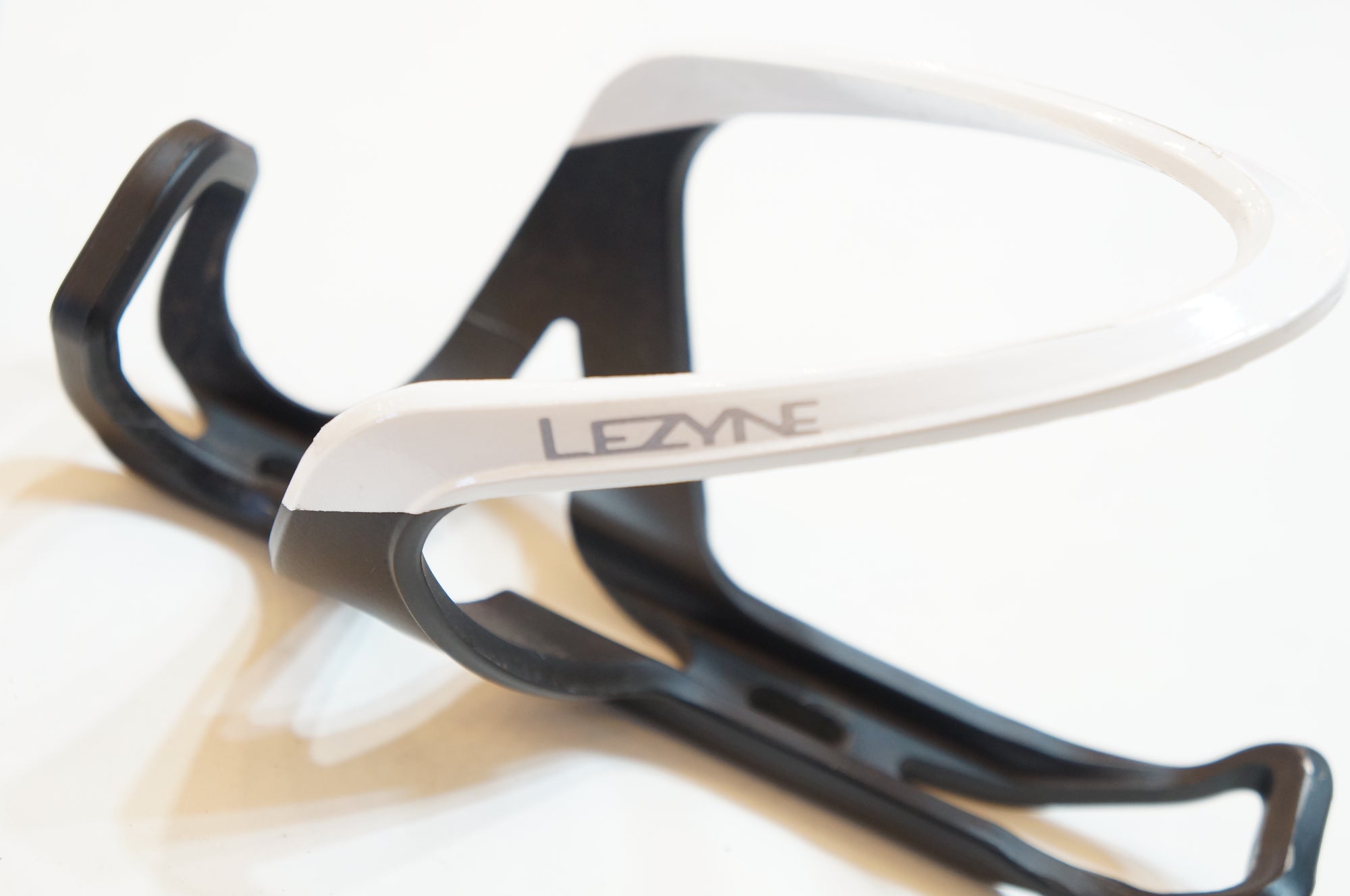 LEZYNE 「レザイン」 TEAM CAGE ボトルケージセット / バイチャリ浦和ベース