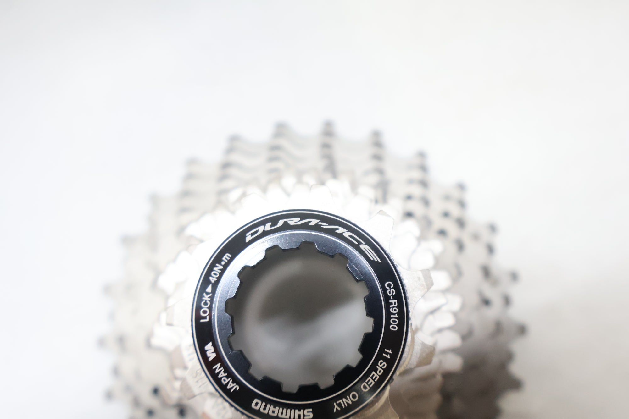 SHIMANO 「シマノ」 DURA-ACE CS-R9100 11-30T スプロケット