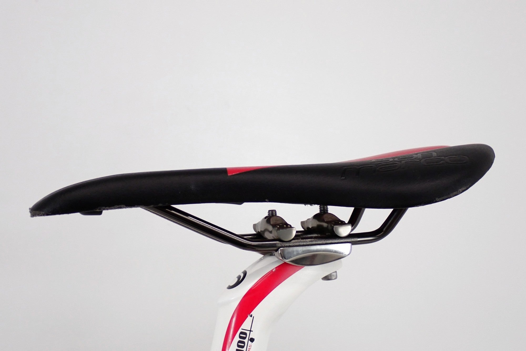 ロードバイク　BASSO Laguna 自転車 BASSO 「バッソ」 LAGUNA 2012年モデル ロードバイク / 伊勢崎店