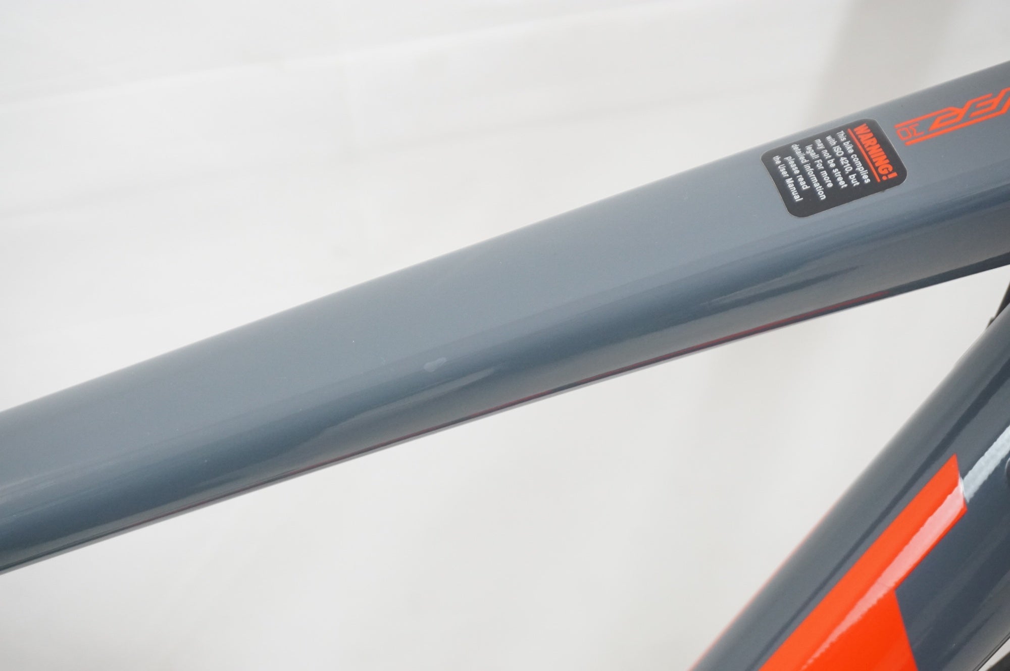 FELT 「フェルト」 FR30 2020年モデル ロードバイク / 福岡店